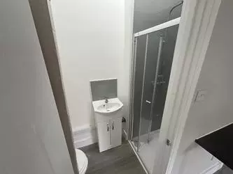 Studio to rent Hornsey Lane