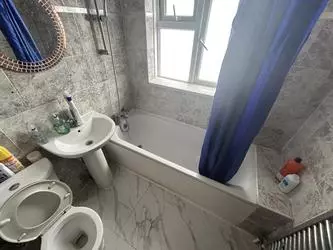 Double room in GREENFORD