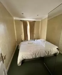 2 bedroom house share to rent Noel Road