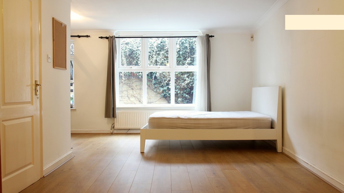 New House TOWER BRIDGE 