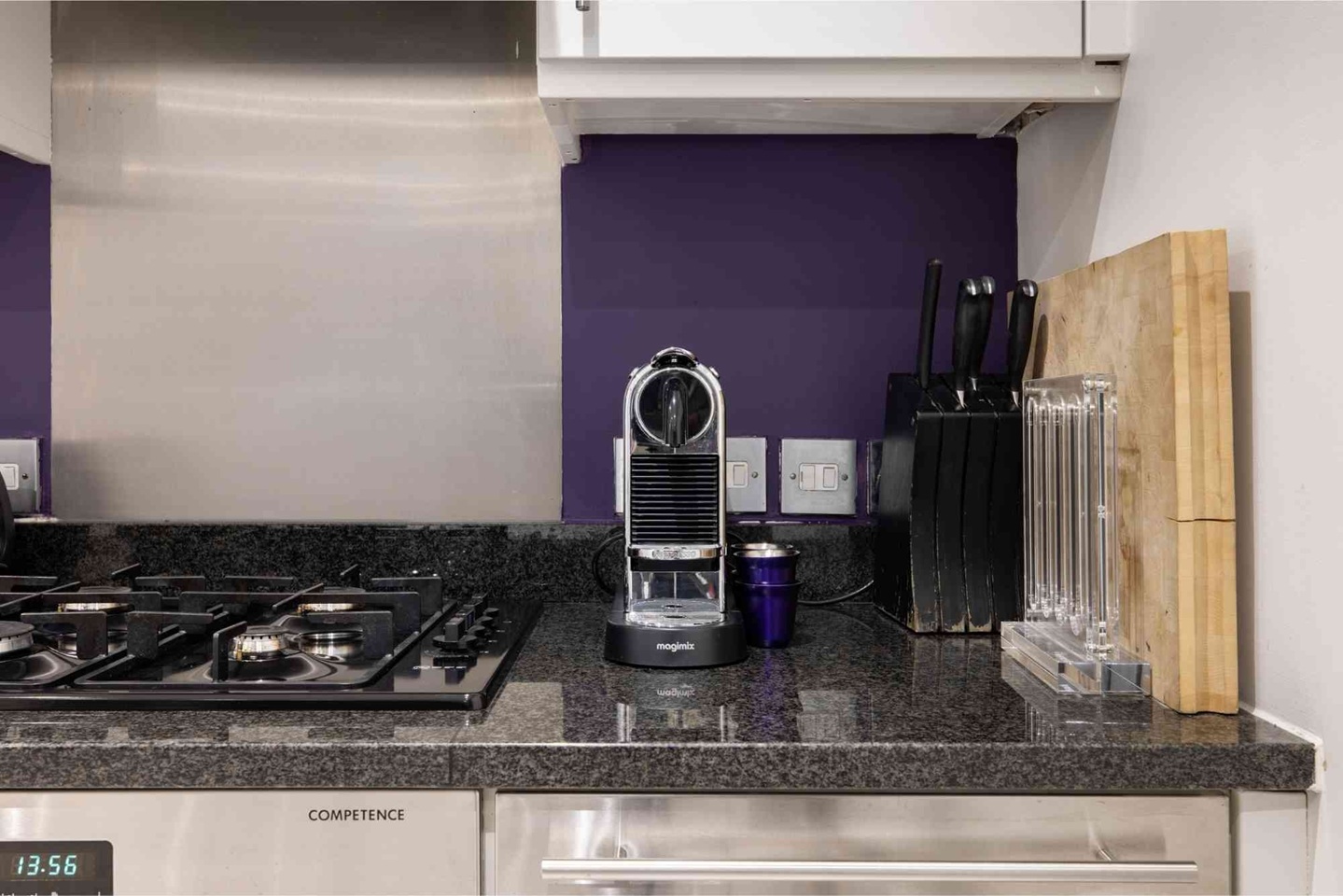 AMAZING 1 BEDROOM FLAT MADDOX STREET, W1S 1AY