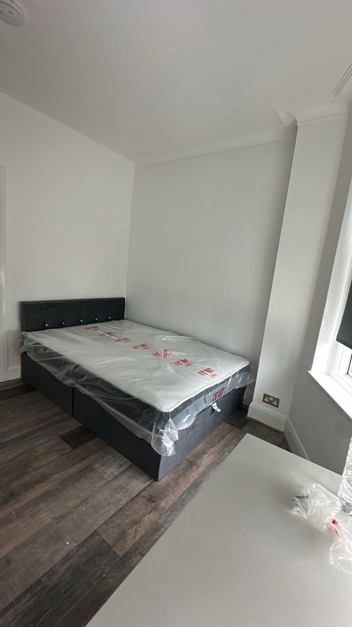 Room to rent in london uk   Rent–799£/Month  