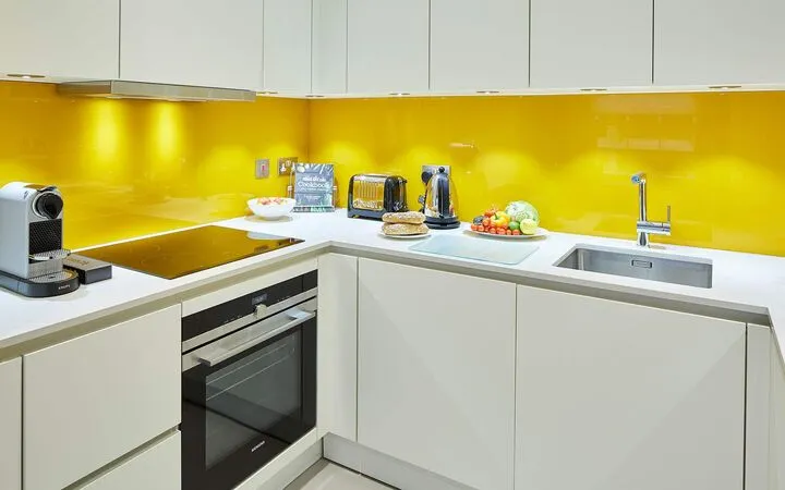AWEOME ONE BEDROOM FLAT IN NEWBURY STREET, LONDON EC1A 7HU