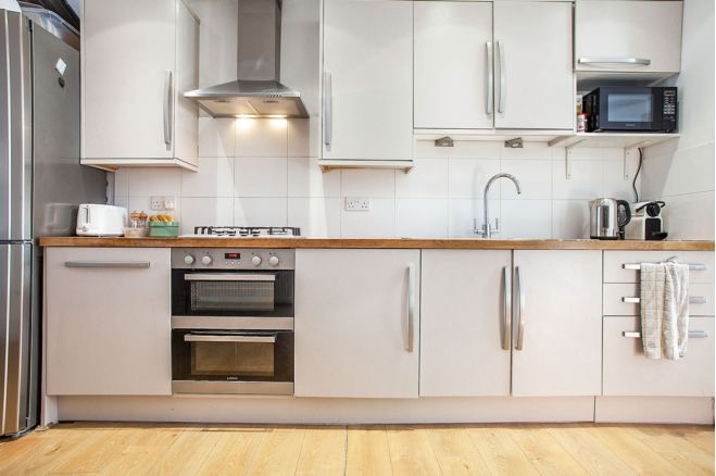 Double room in house with garden