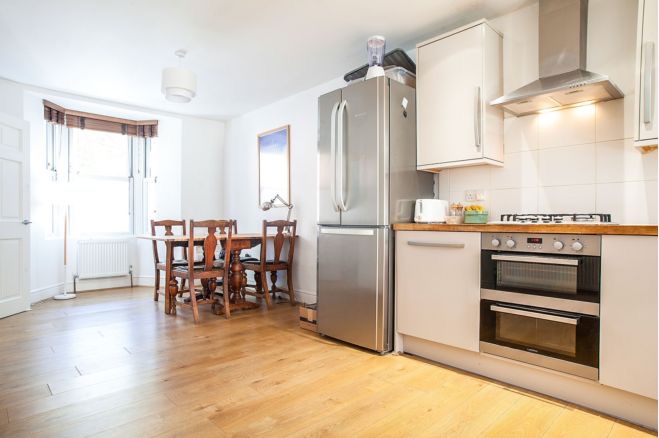 Double room in house with garden