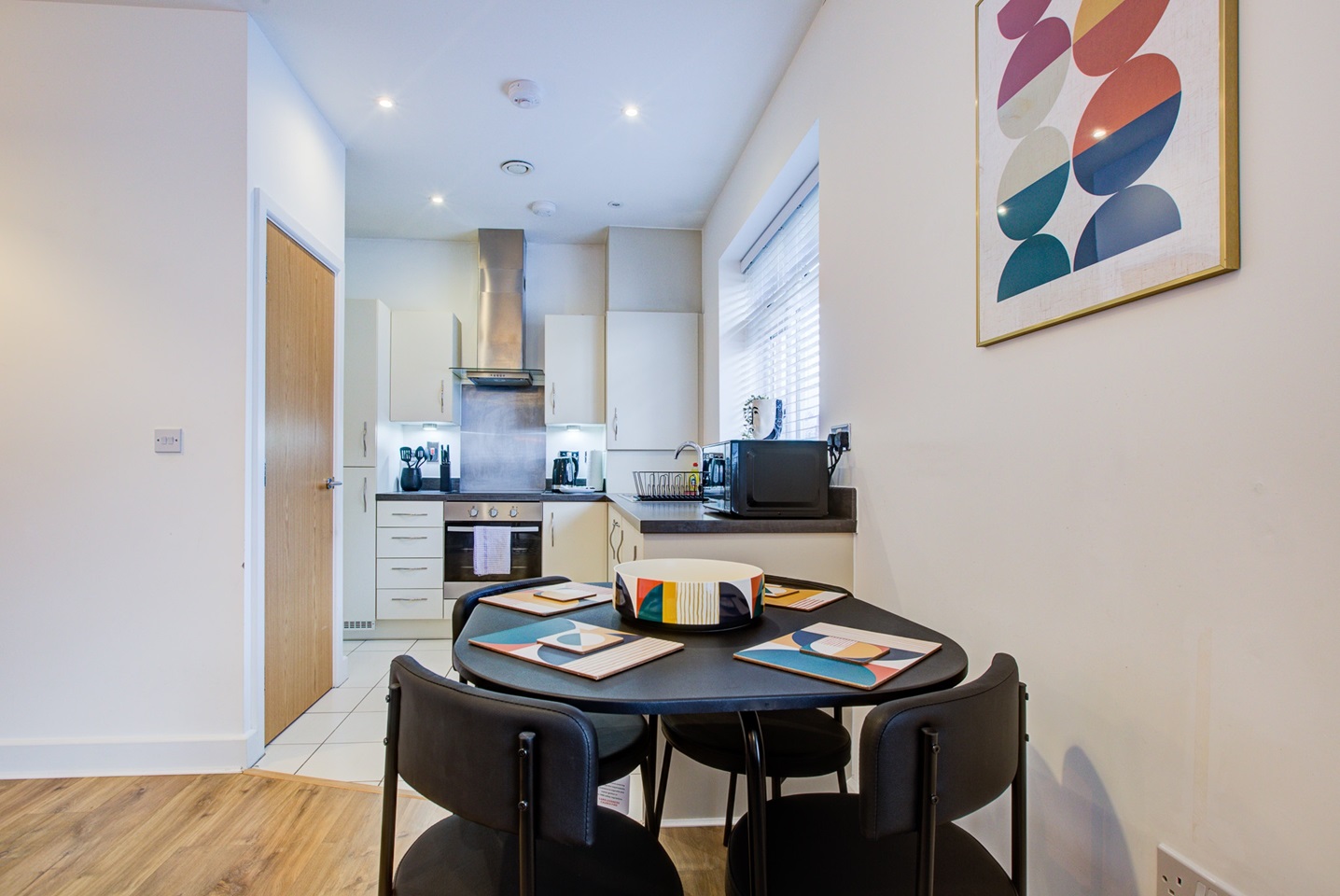 CHARMING 1 BEDROOM FLAT TO RENT