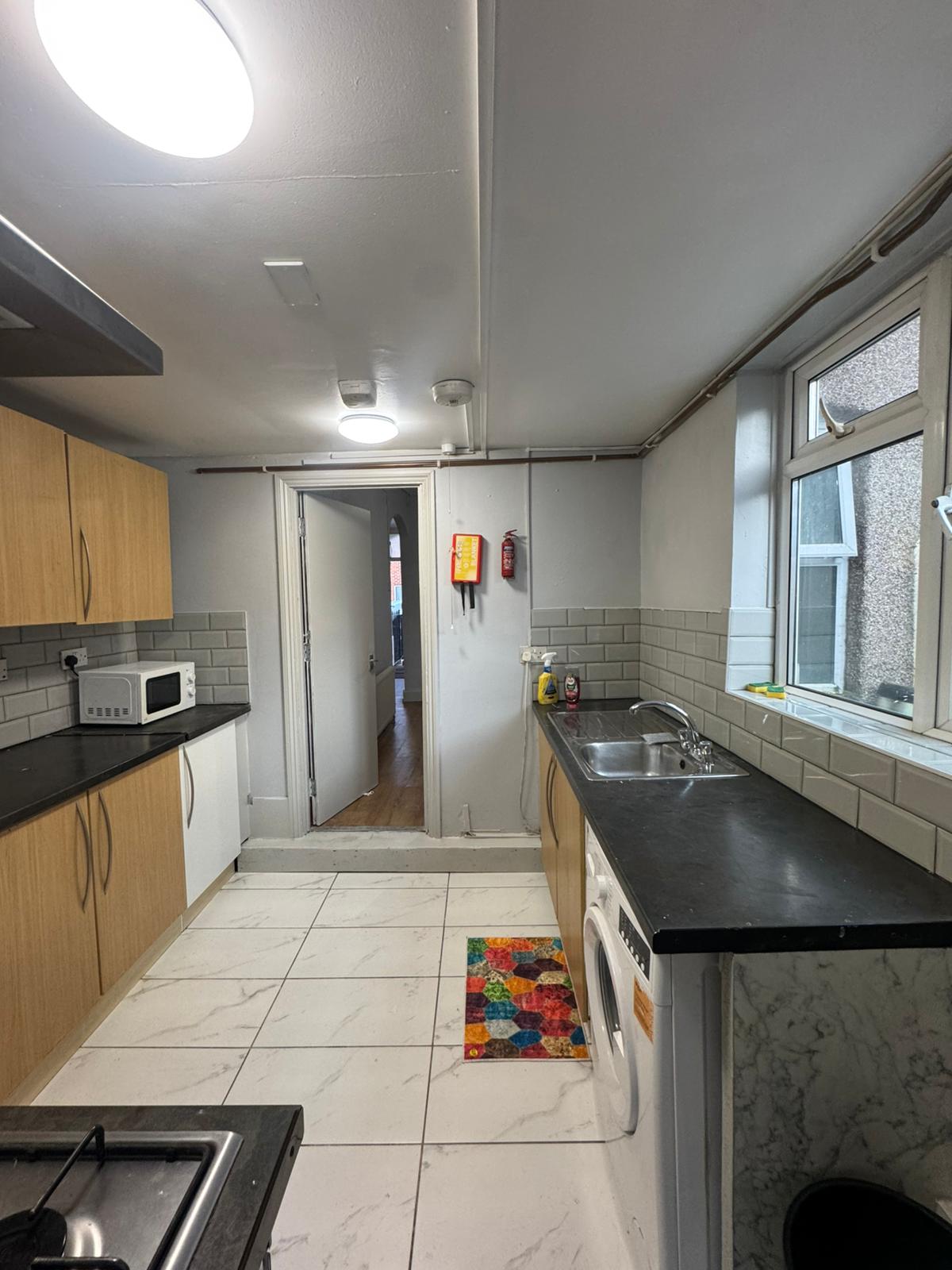 Double room in CANNING TOWN