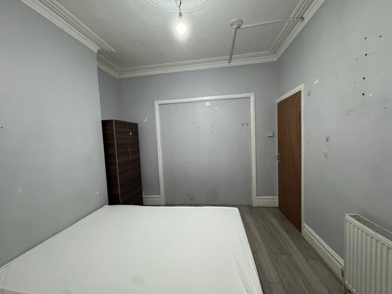 Double room in BRUCE GROVE