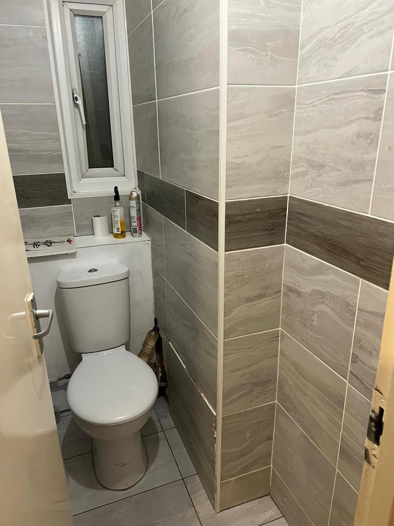 Double room near TOWER HILL Cable Street