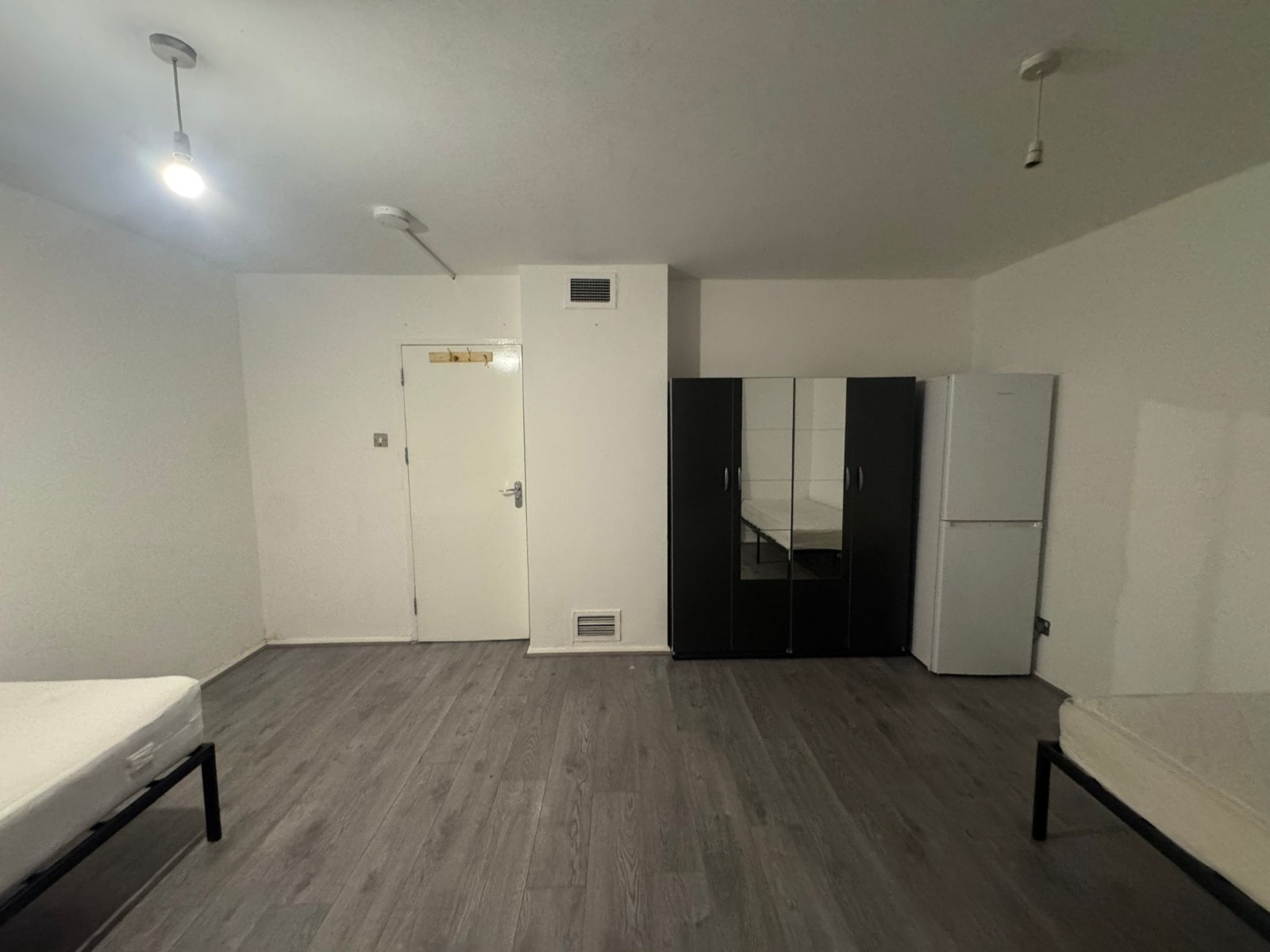 Double room in CANARY WARF