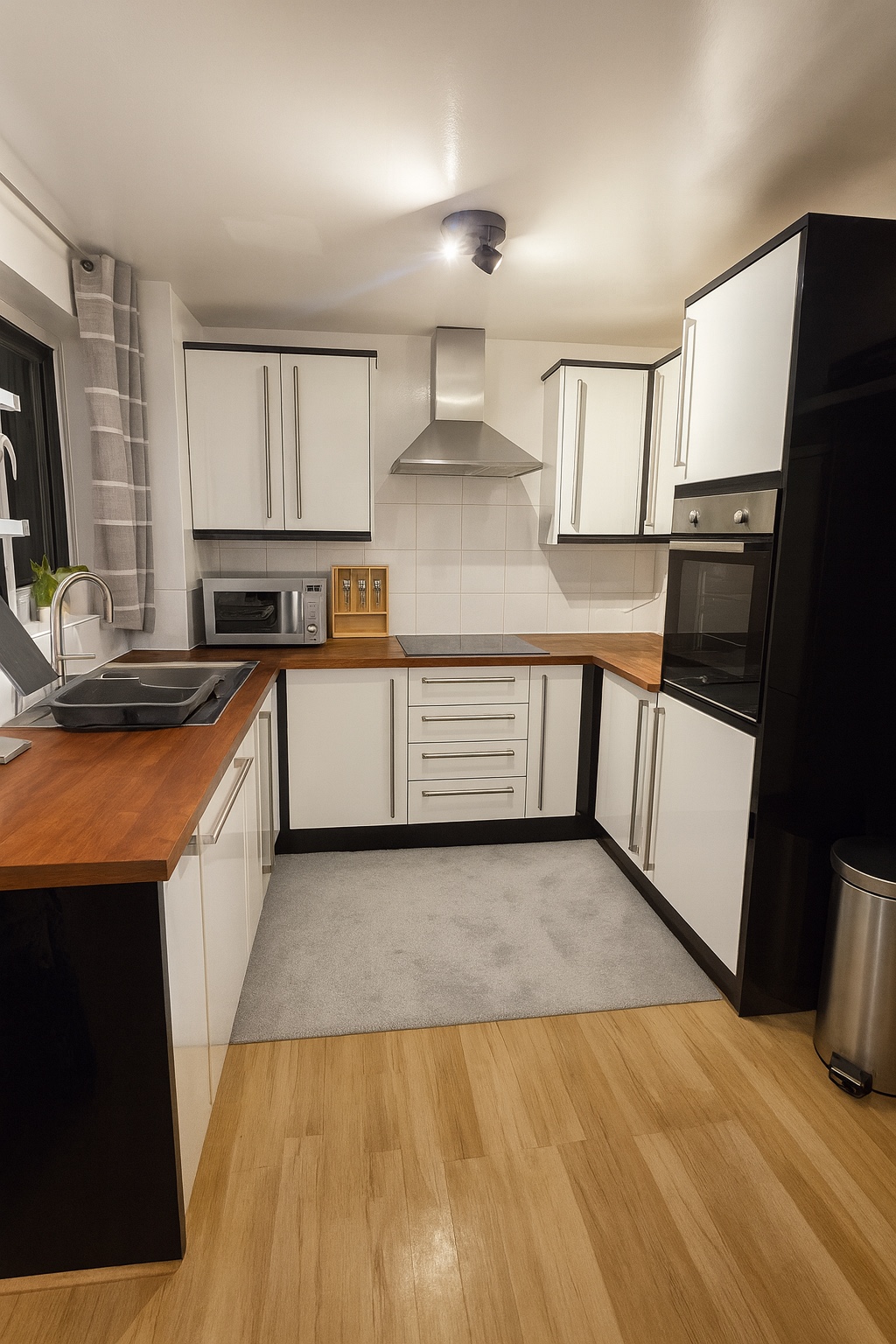 Double Room with Bills Included