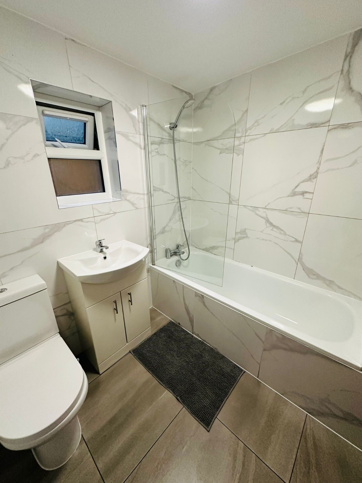 Double room in SEVEN SISTERS