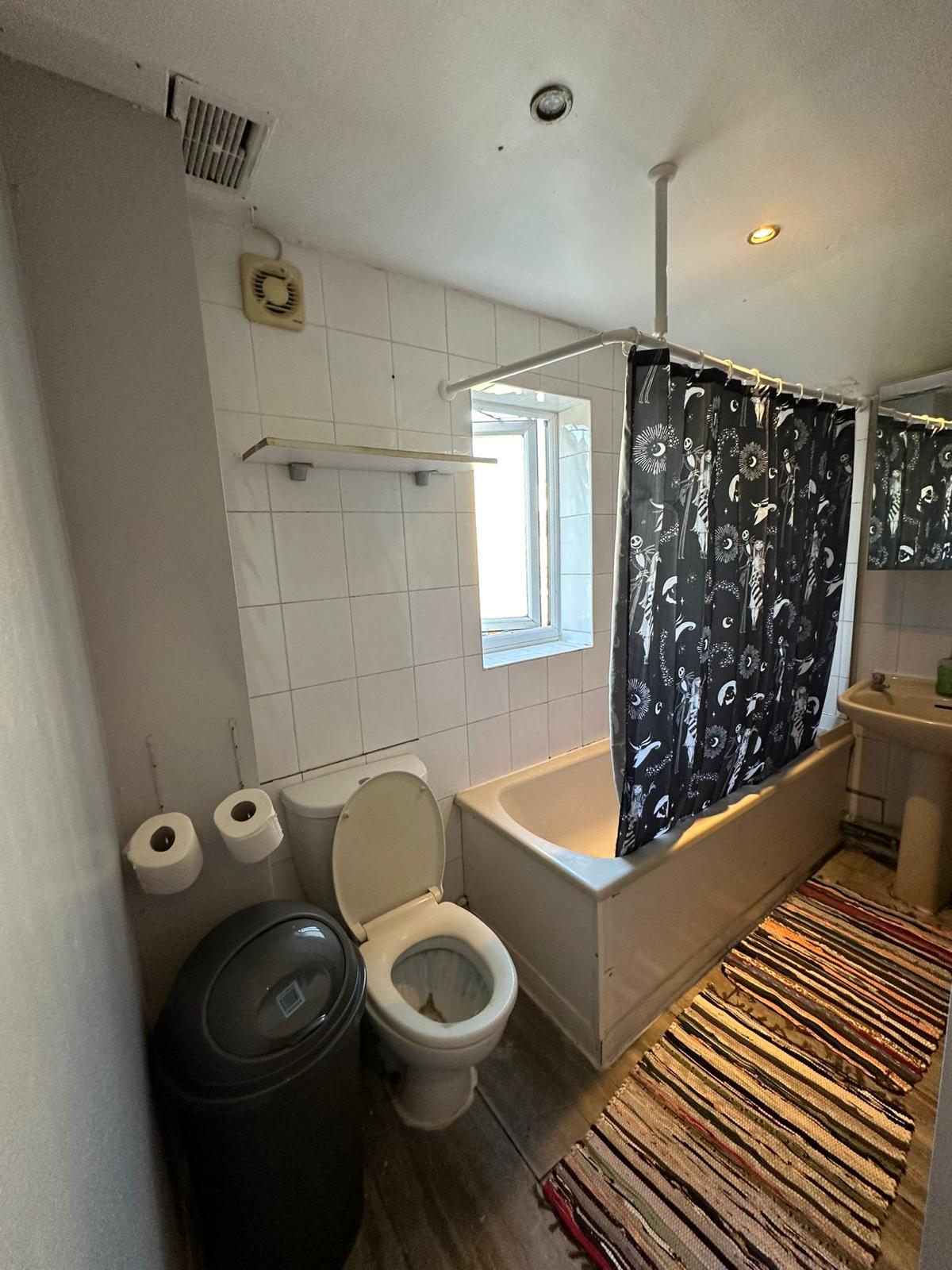 Double room in EAST HAM Lawrence Road