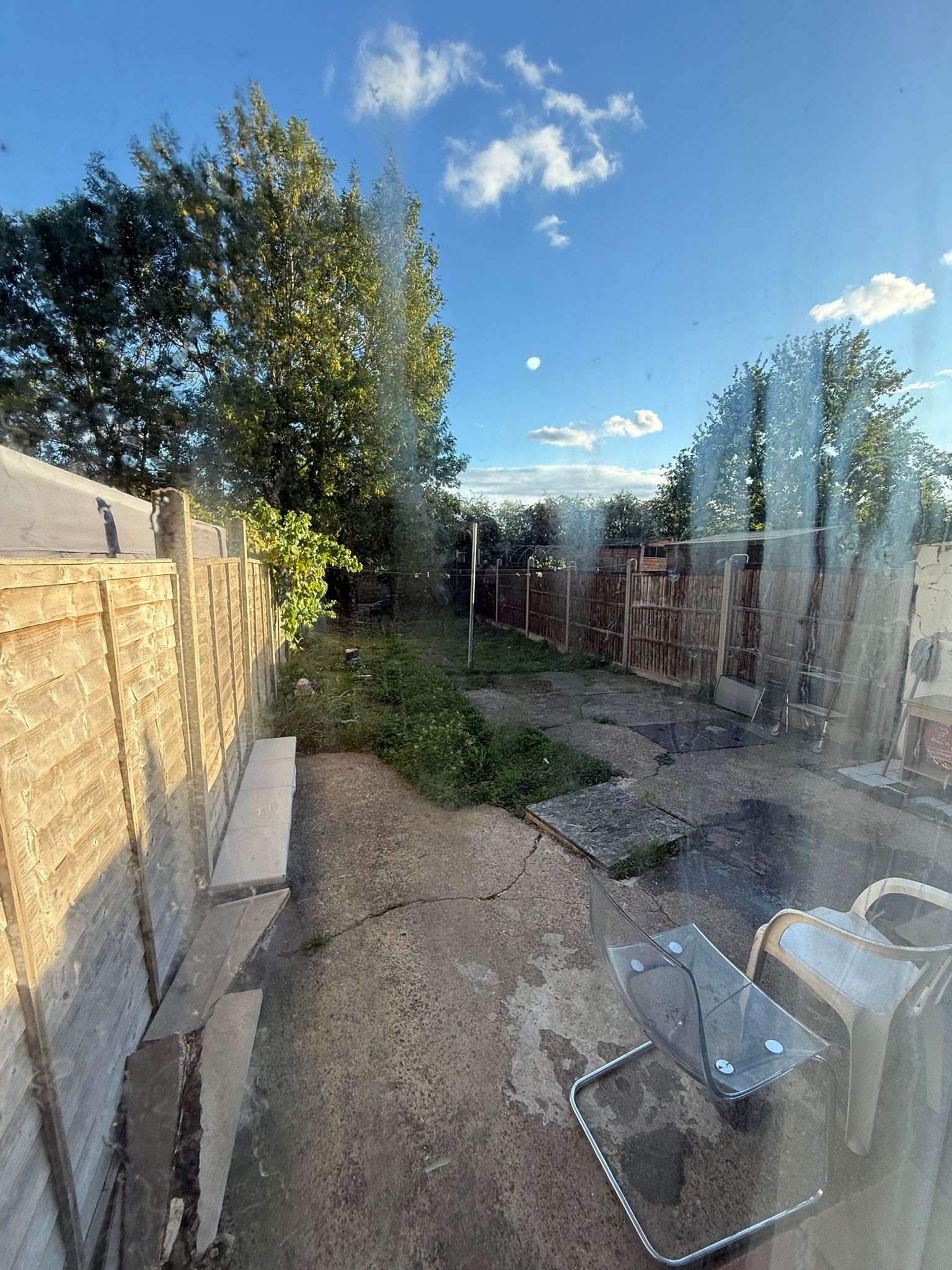 Double room in BRUCE GROVE Lordship Lane (Couples ok)