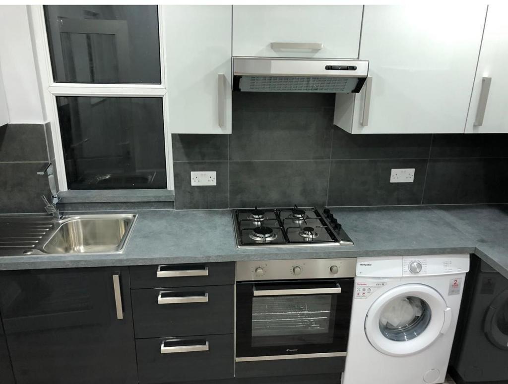 Double room in PONDERS END 