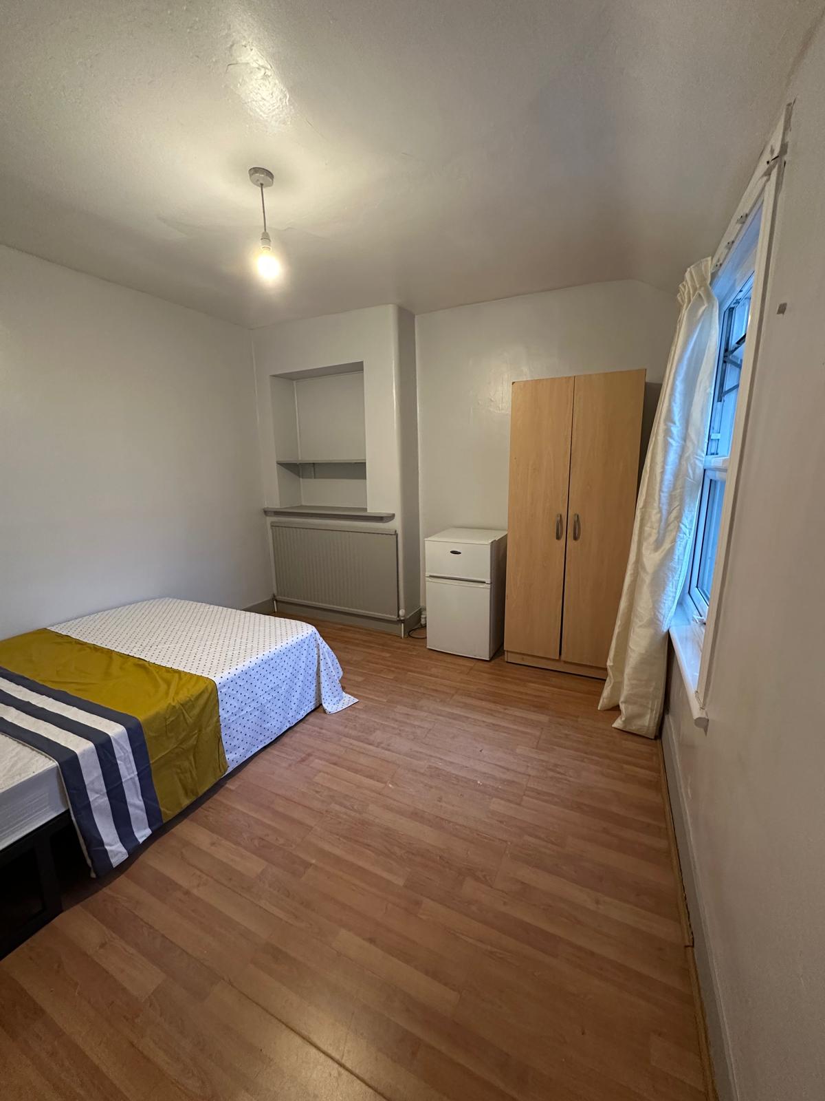 Double room in STAMFORD HILL