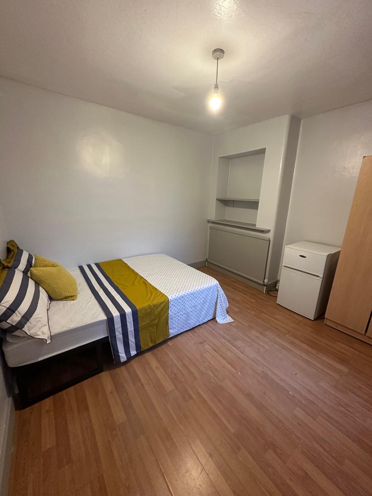 Double room in STAMFORD HILL