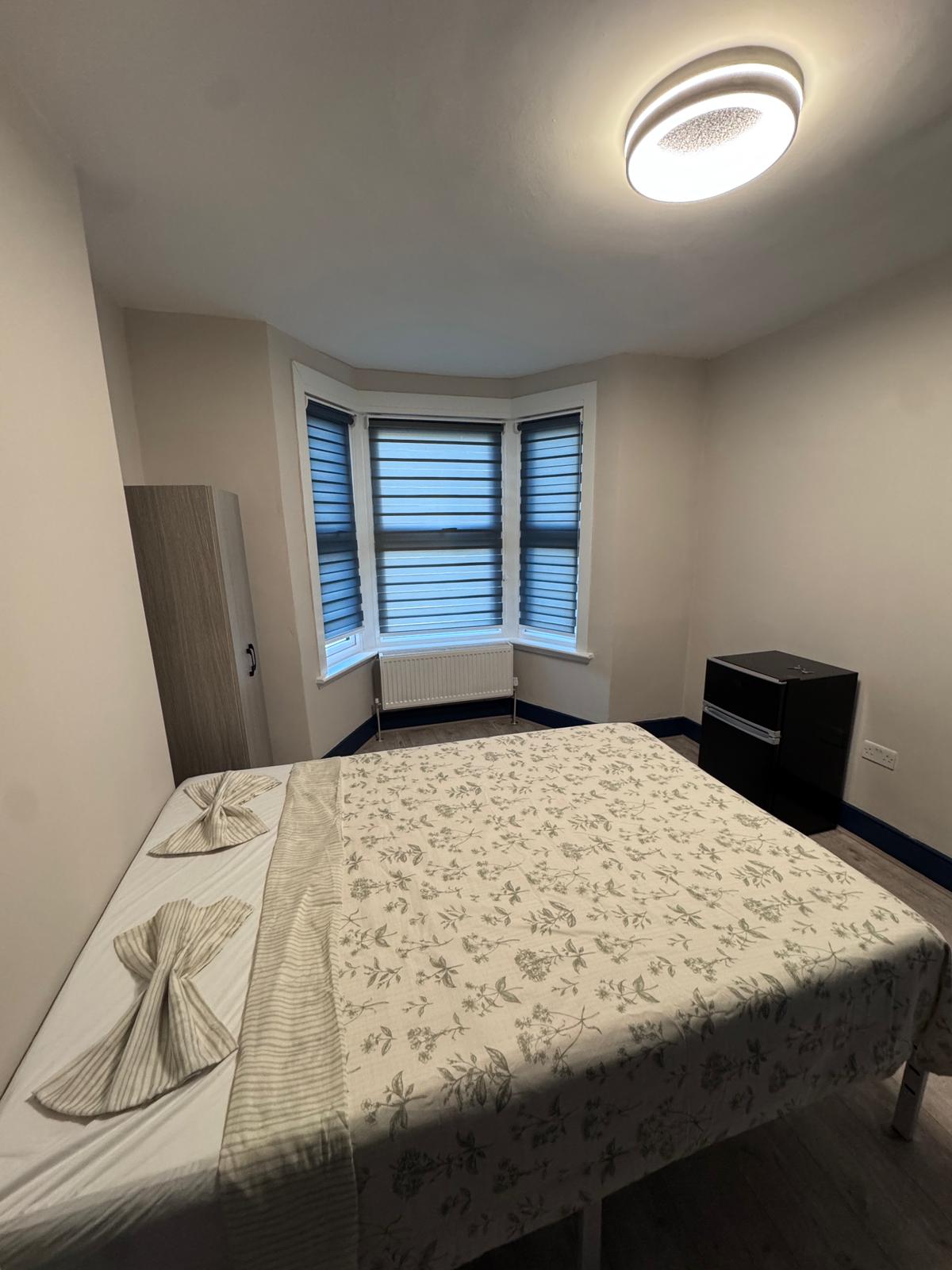 Double room in CROYDON
