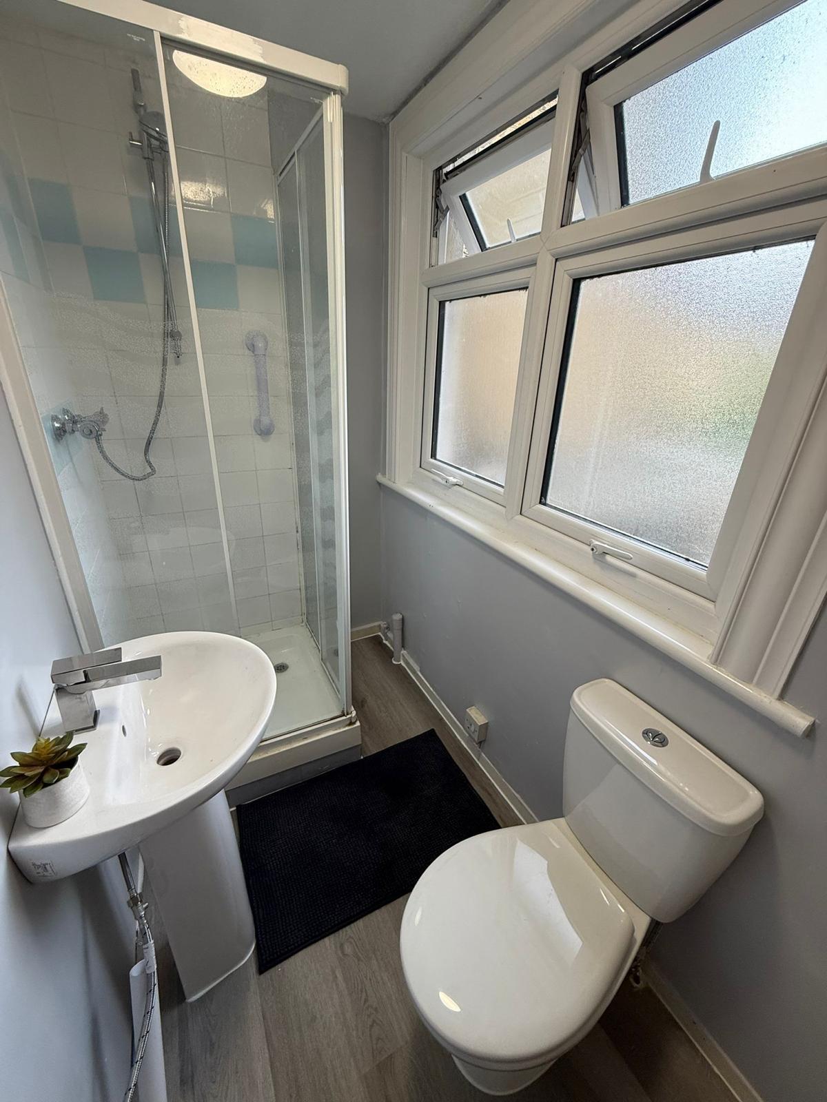 Double room near Stamford Hill 