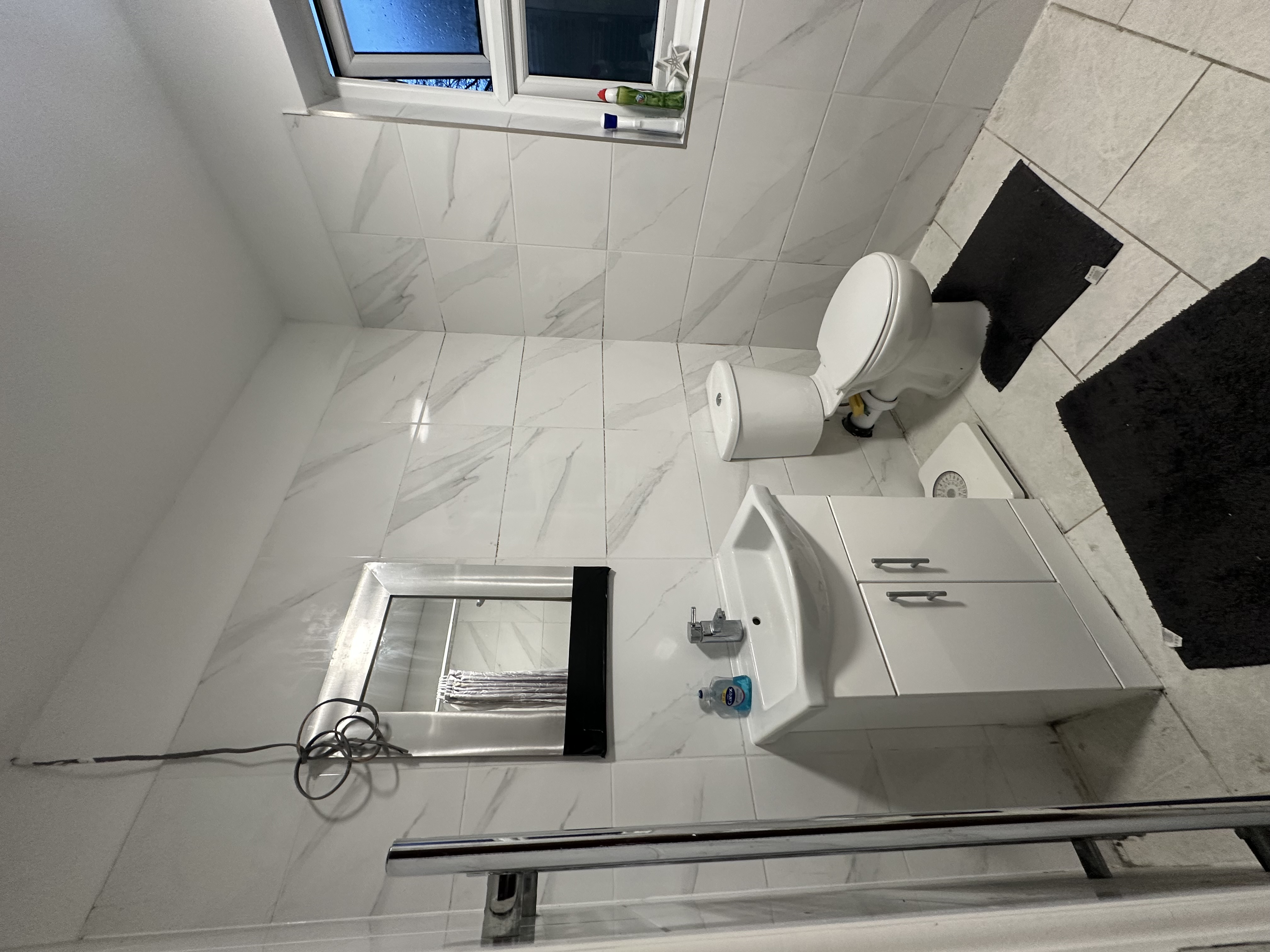 Large Rooms in Seven Sisters 