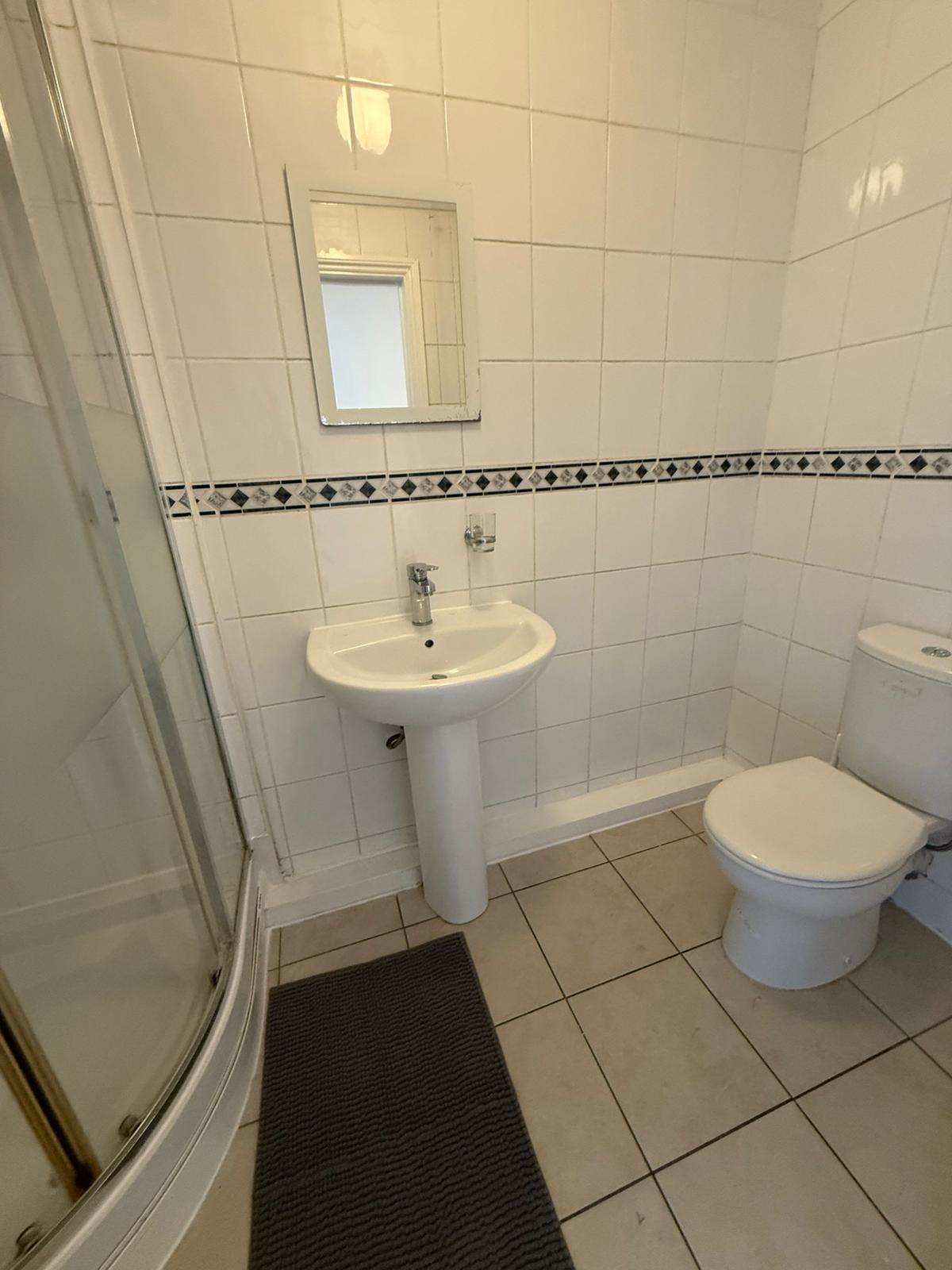 Double room in STRATFORD 