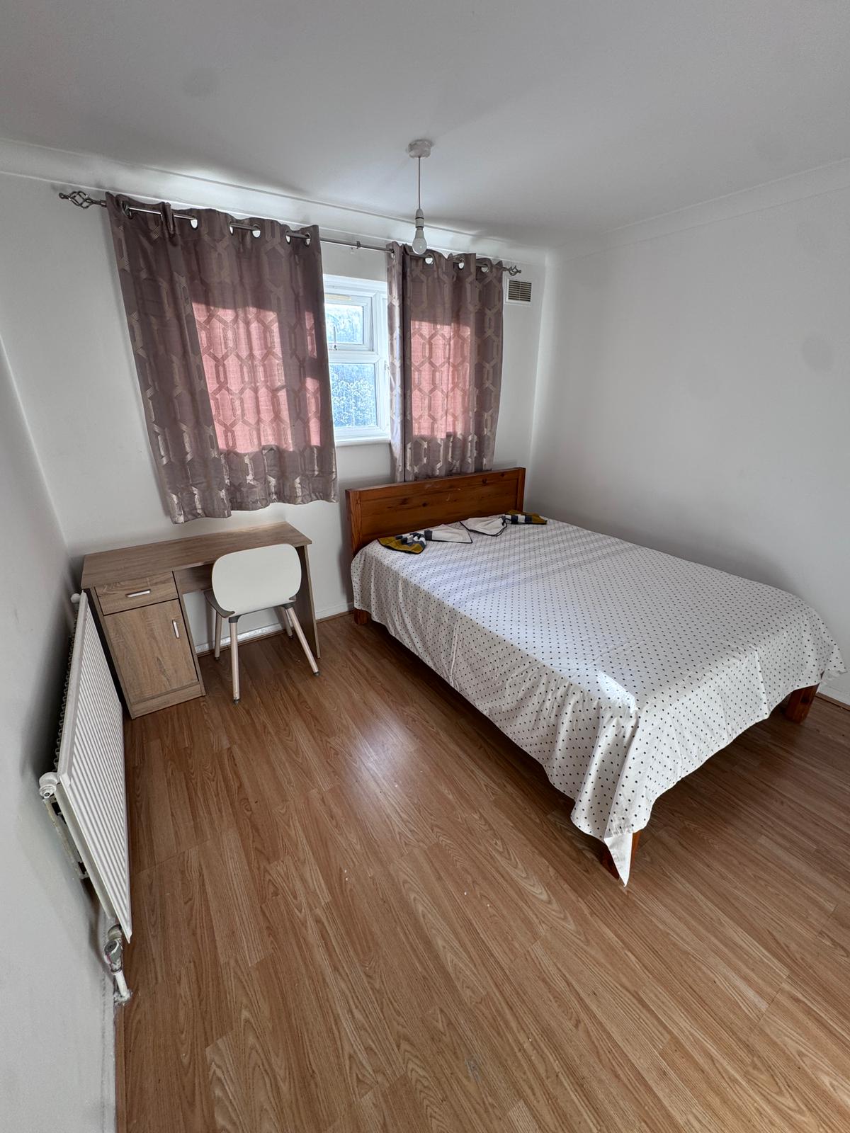 Double room in STRATFORD 