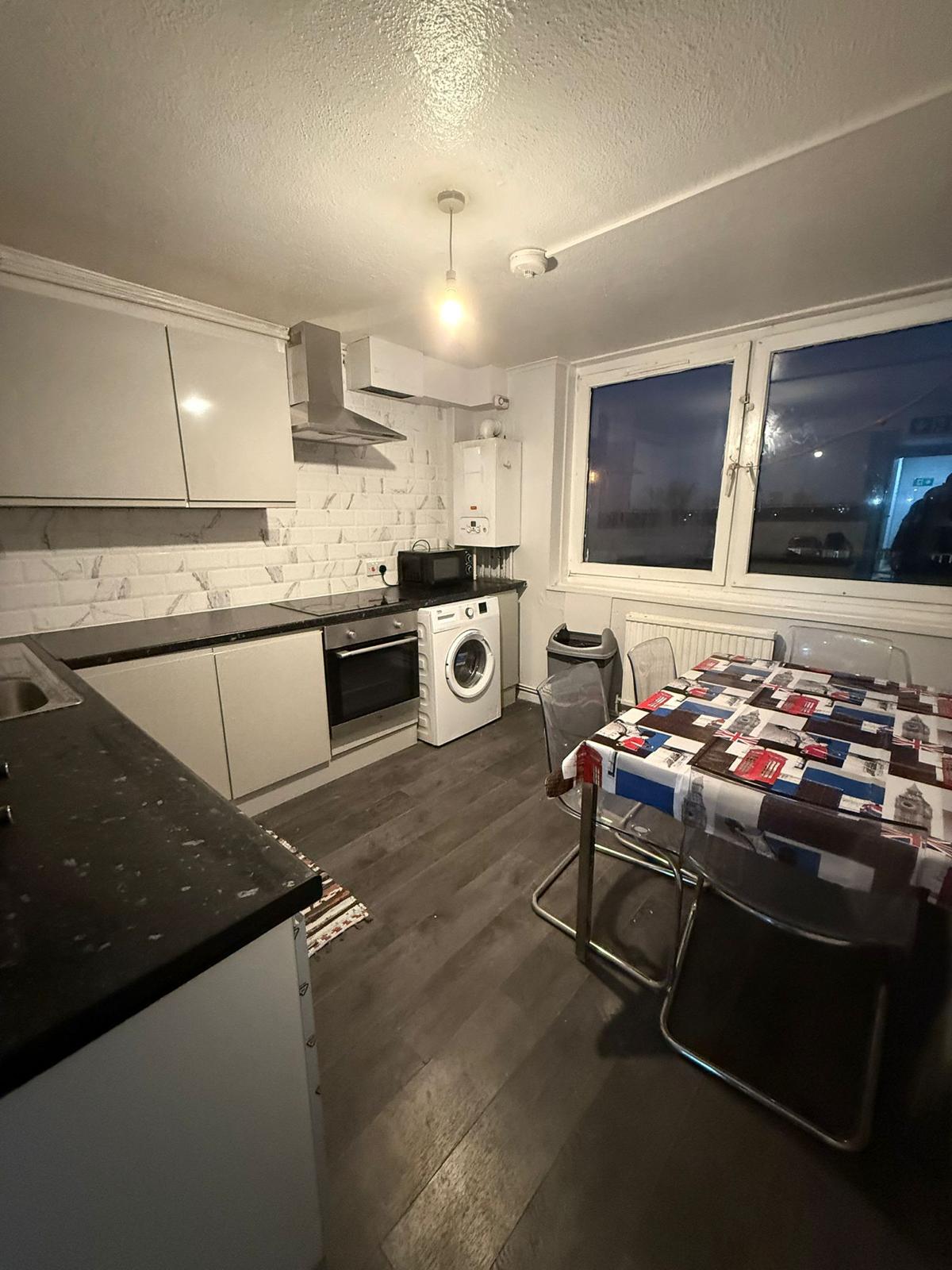 Double room in Bruce Grove