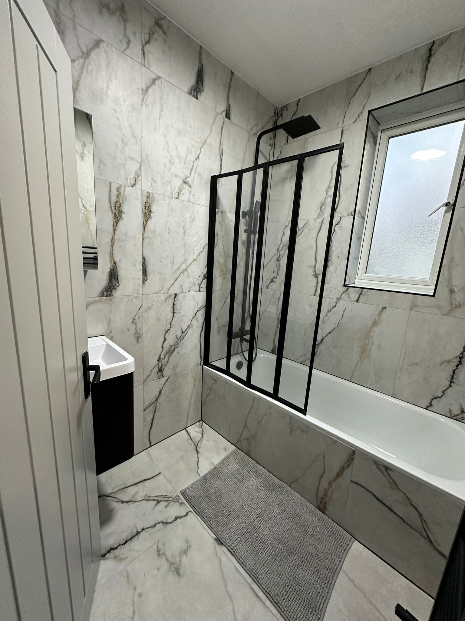 Double room in BRUCE GROVE Higham Road