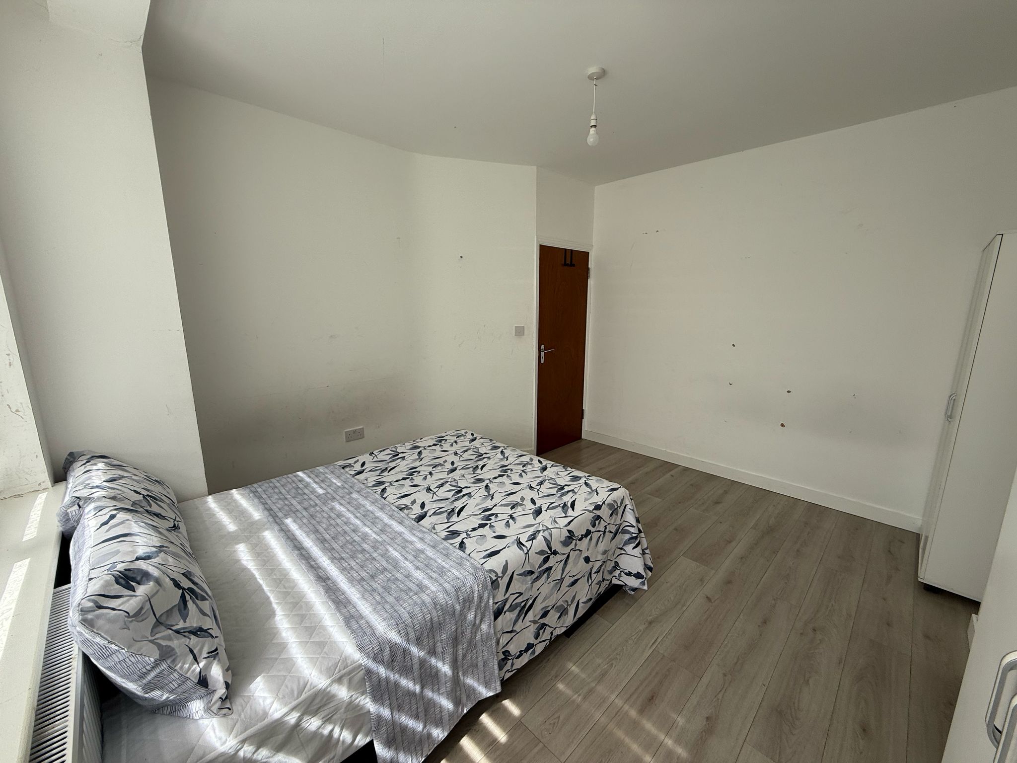 Double room near WOOD GREEN