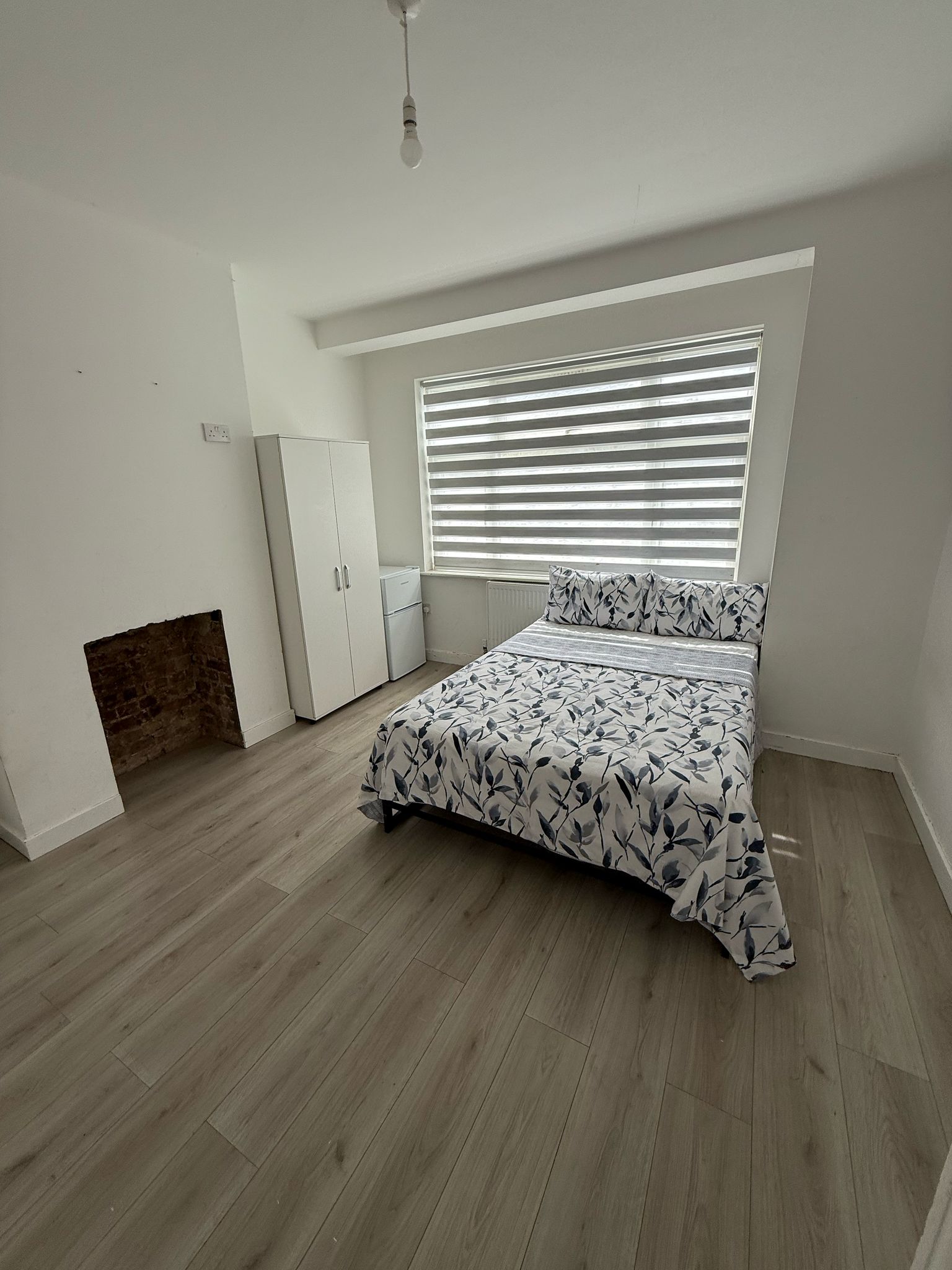 Double room near WOOD GREEN
