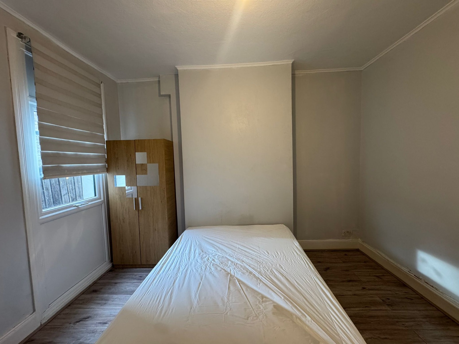 Double room in Enfield Town