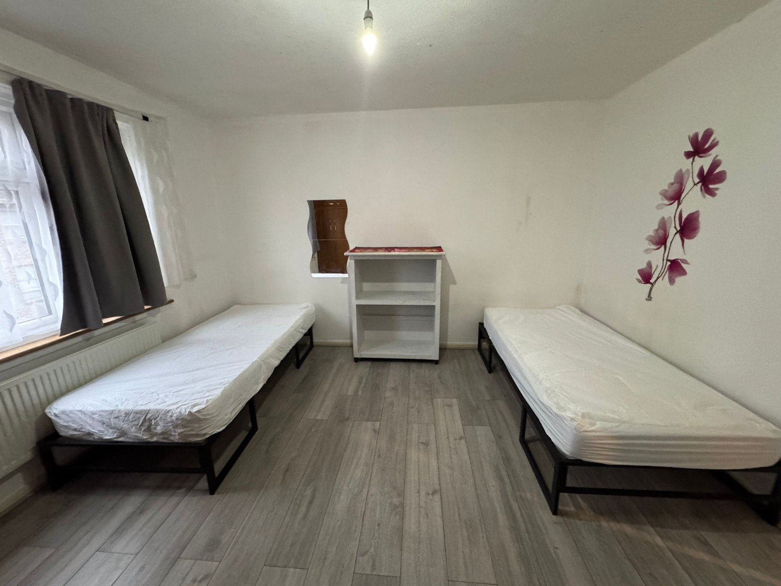 Double rooms in STAMFORD HILL (Couples ok)