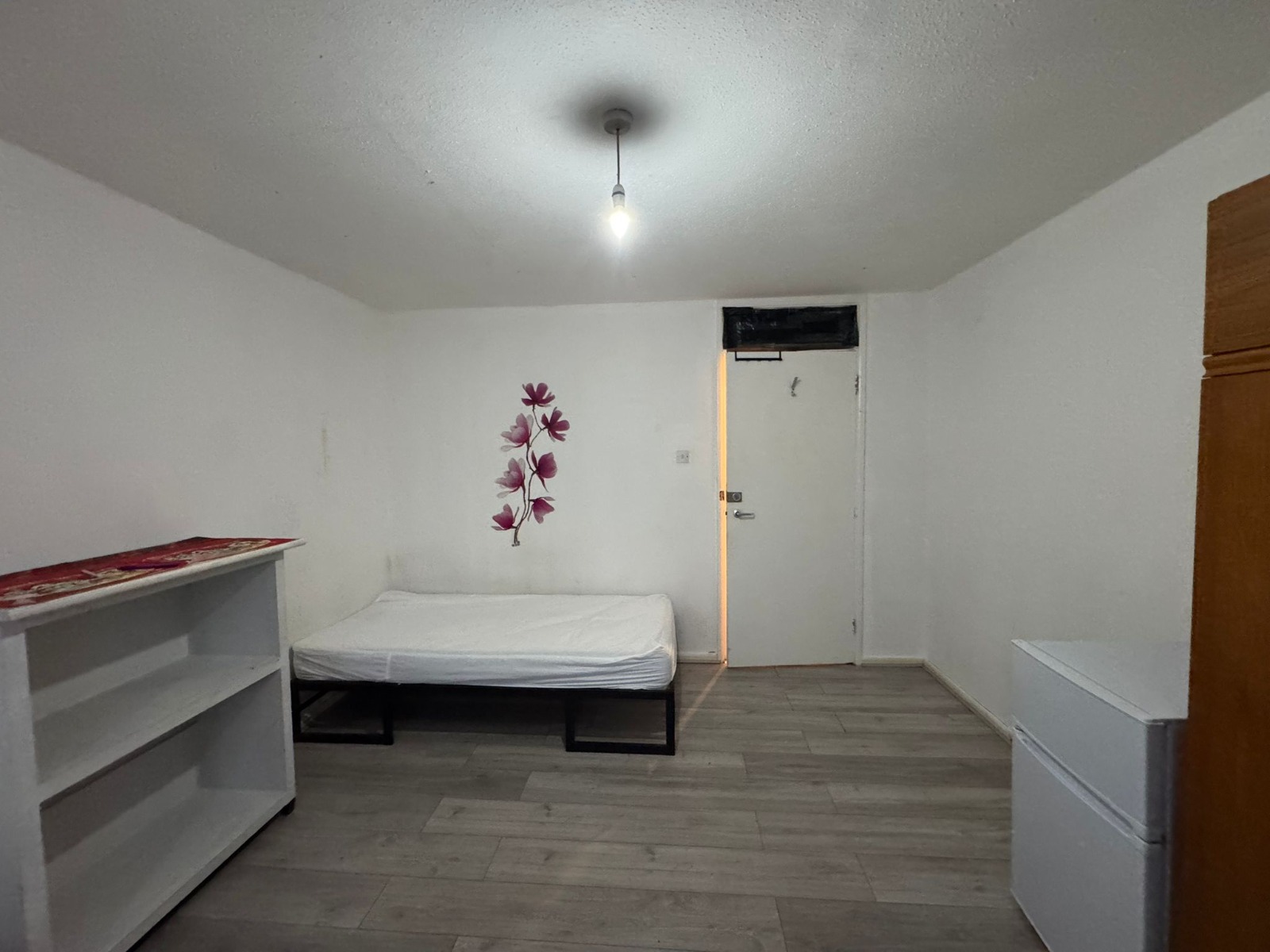 Double rooms in STAMFORD HILL (Couples ok)