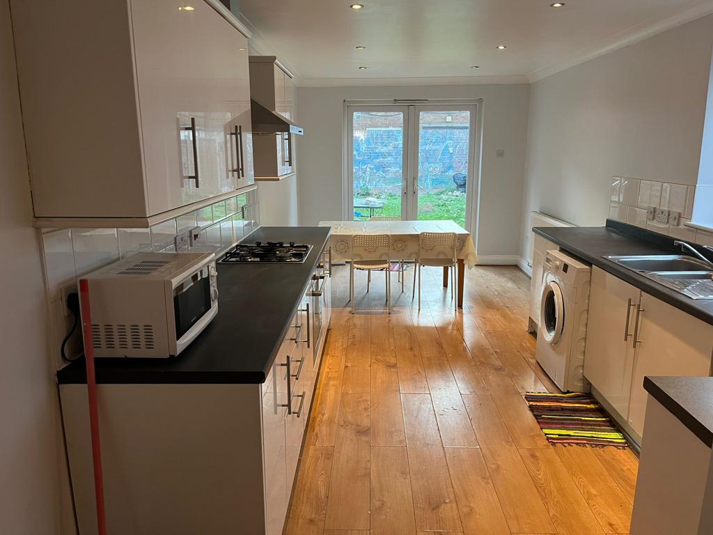 Double room in Canning Town