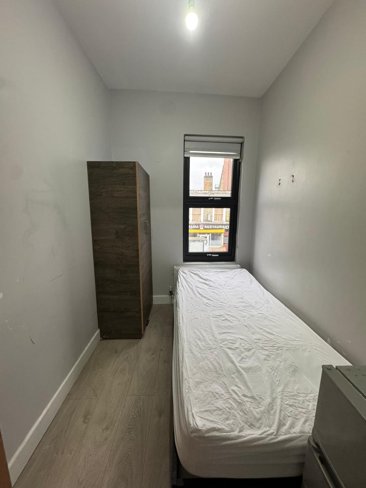 Double room near Seven Sisters Philip Lane