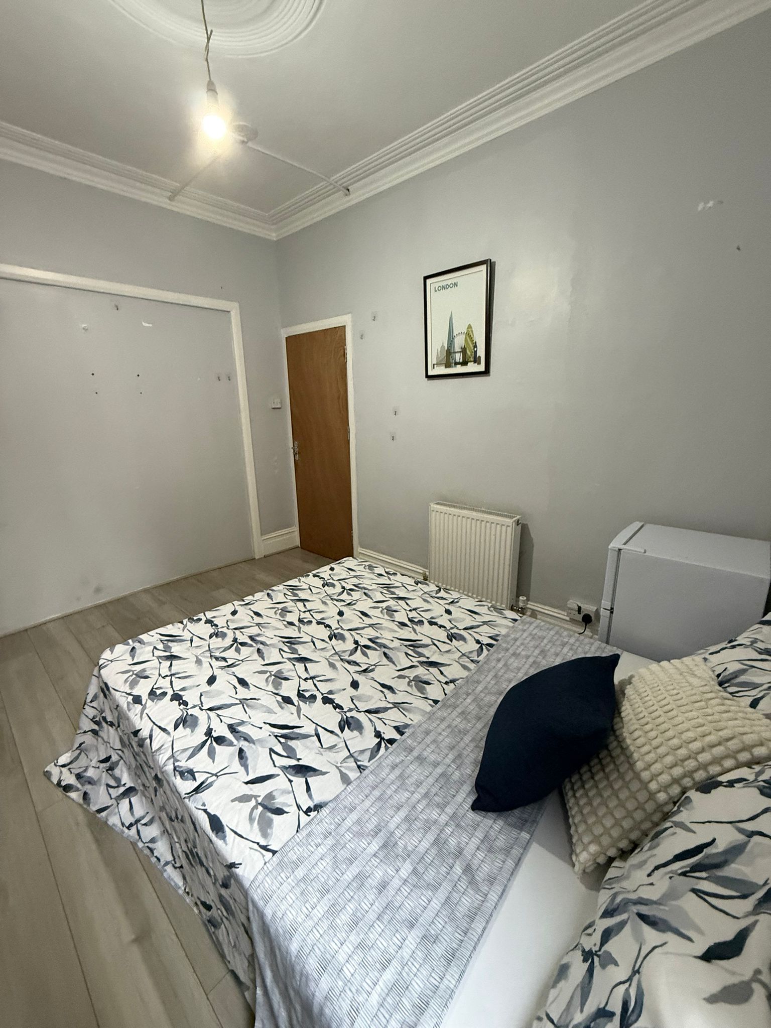 Double room near BRUCE GROVE Higham Road