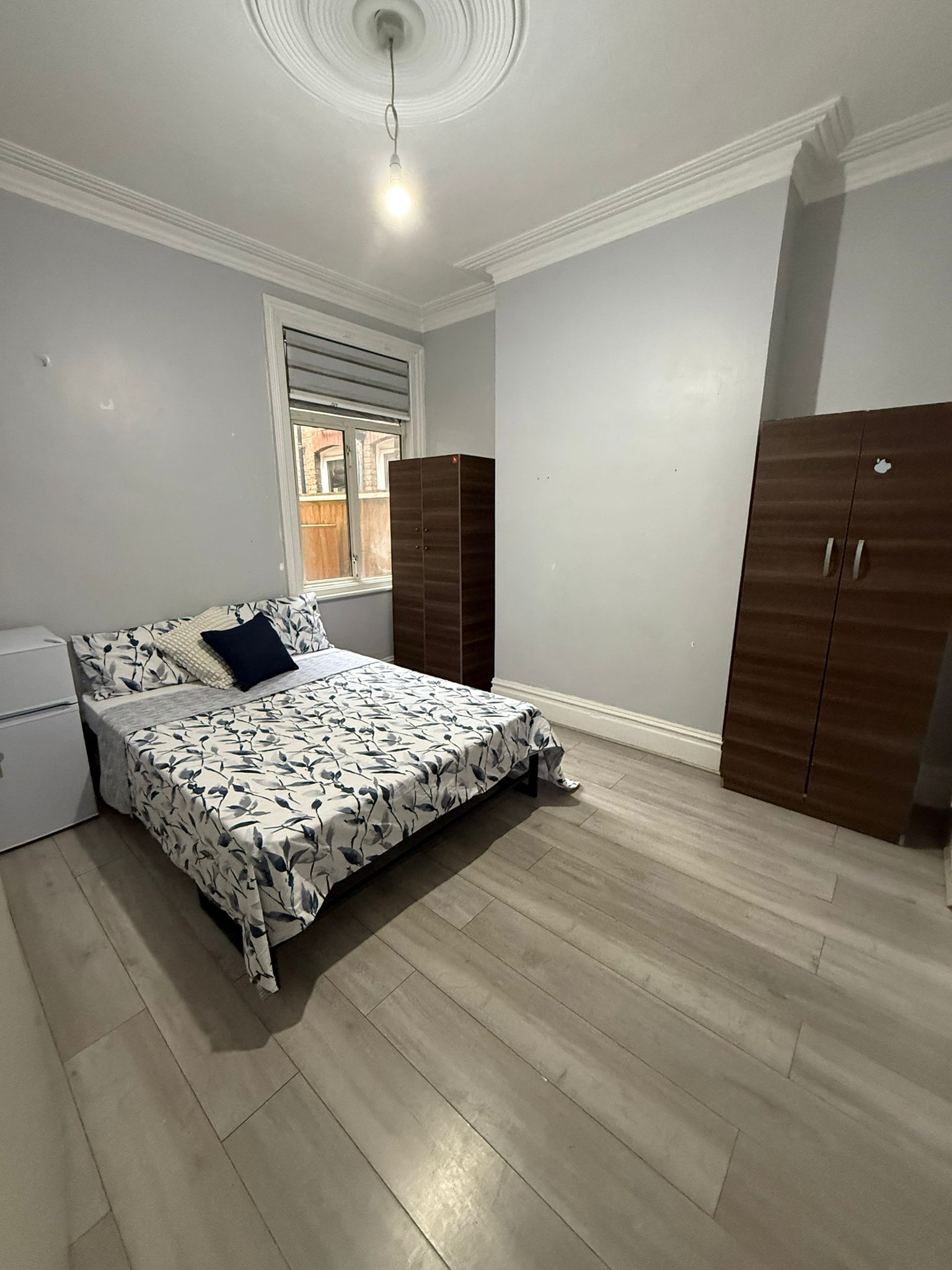 Double room near BRUCE GROVE Higham Road