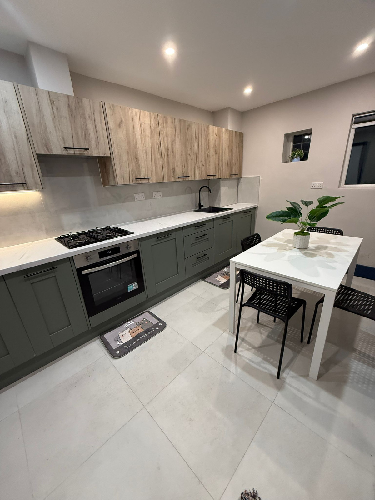 Double room near to CROYDON