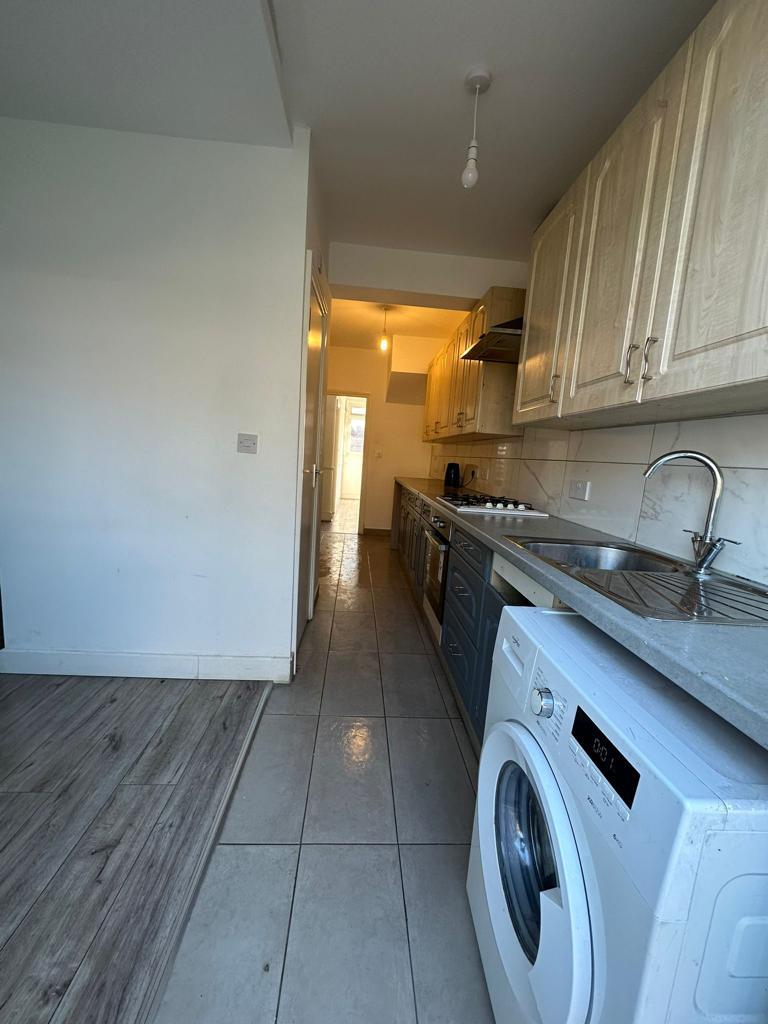 Double room near Tottenham Hale 