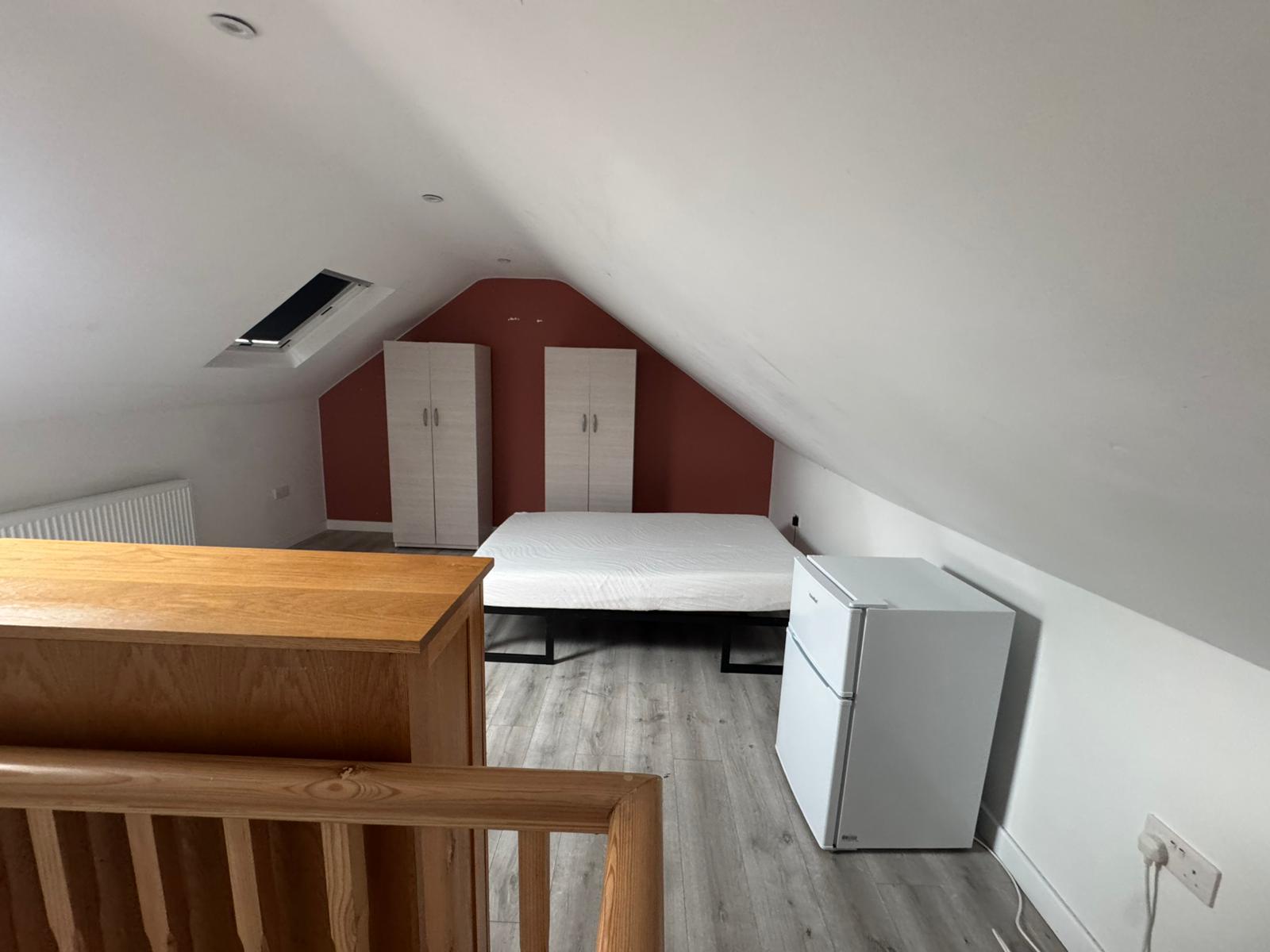 Double room near TOTTENHAM HALE