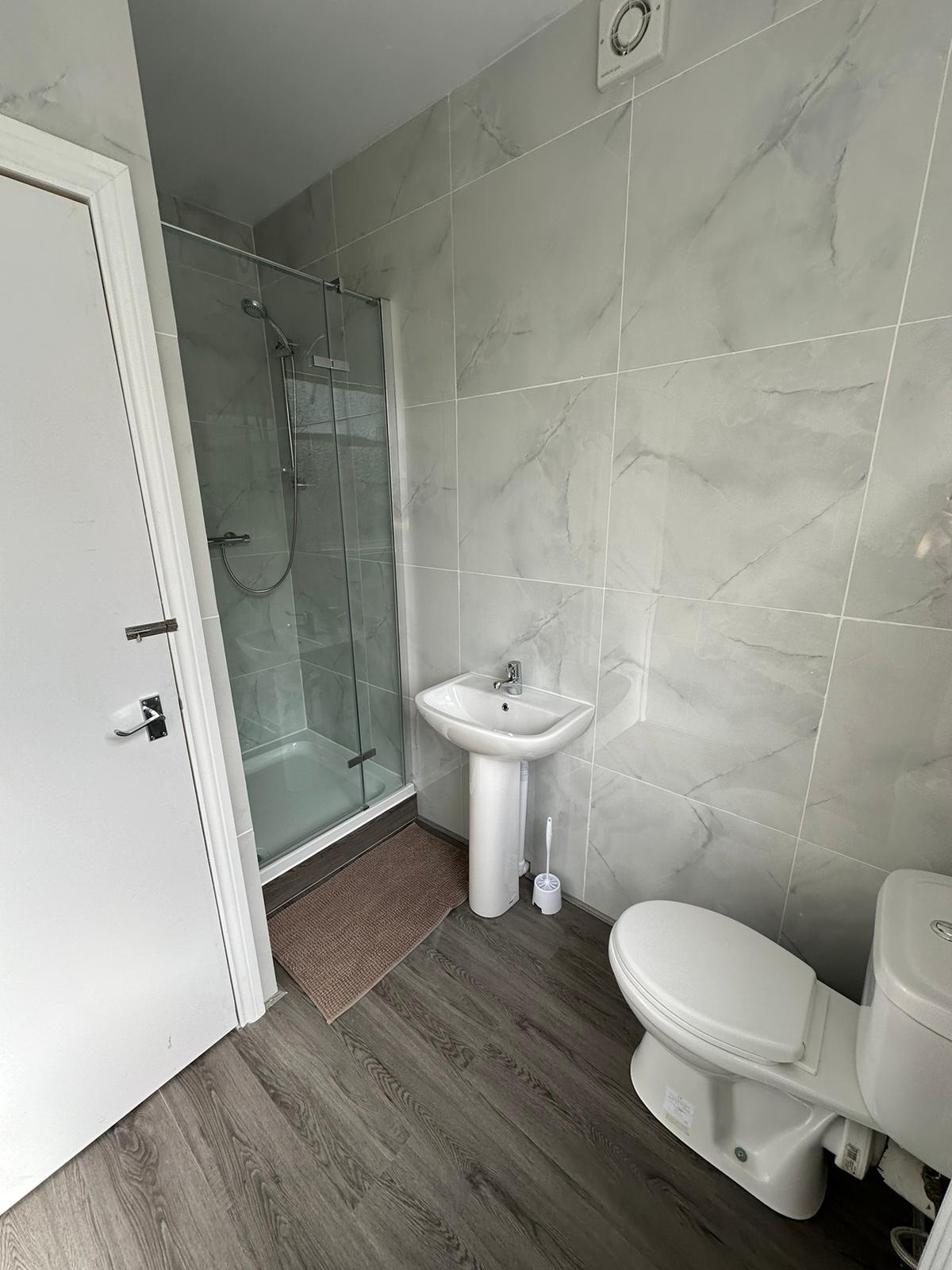 Double room in Tottenham Hale 