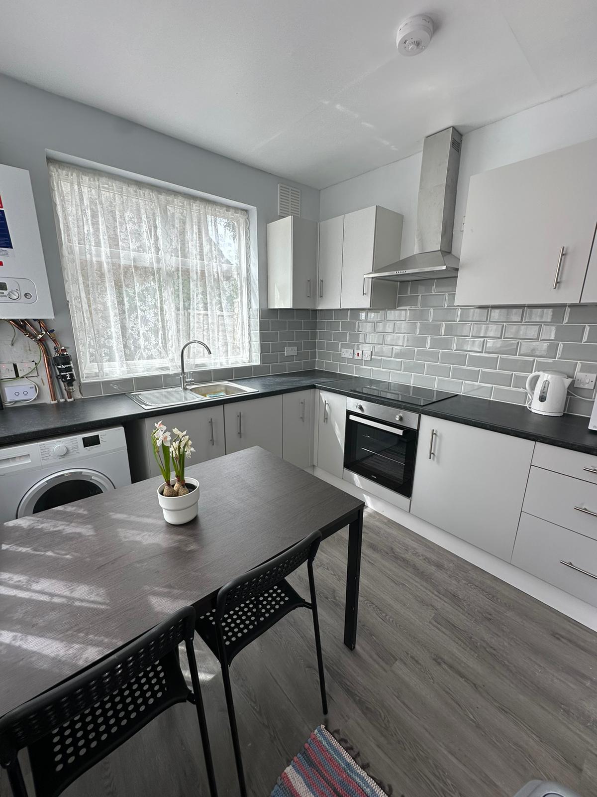 Double room in Tottenham Hale 