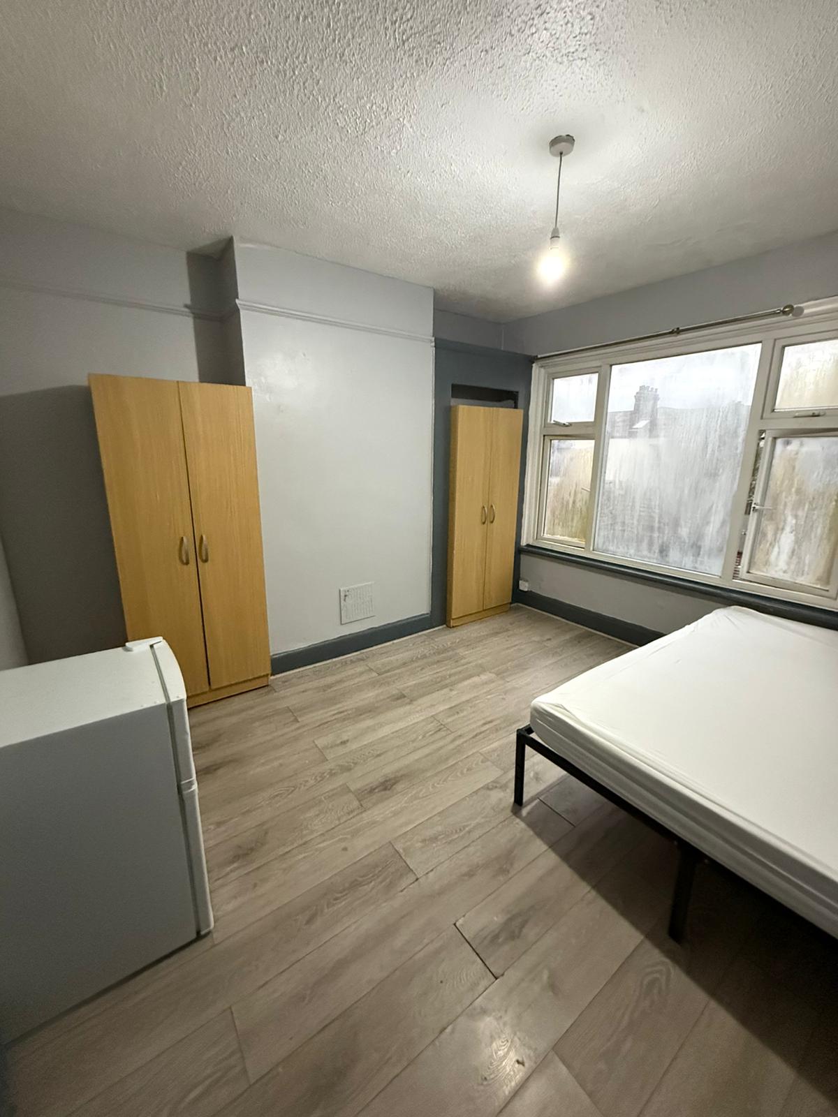 Double room near SEVEN SISTES