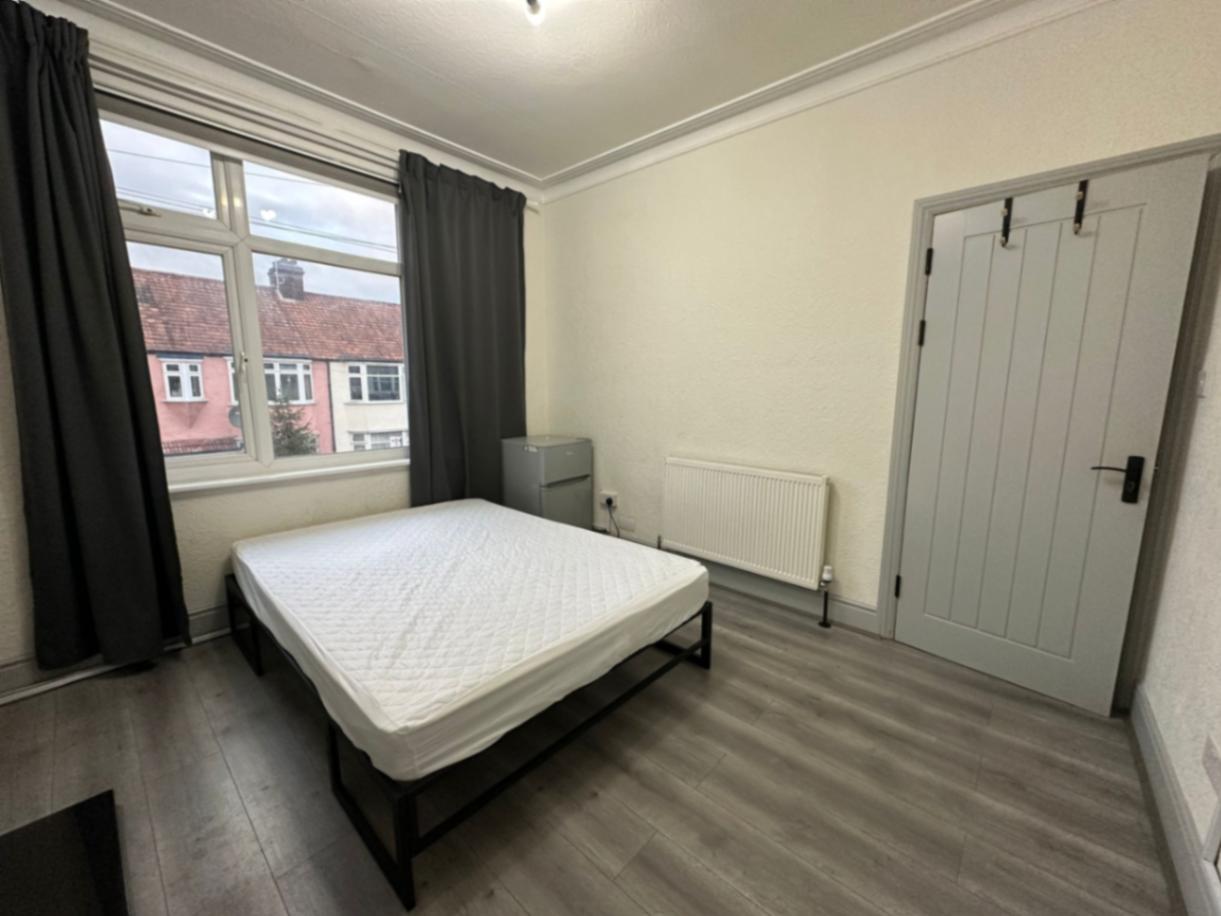 Double Room in North London