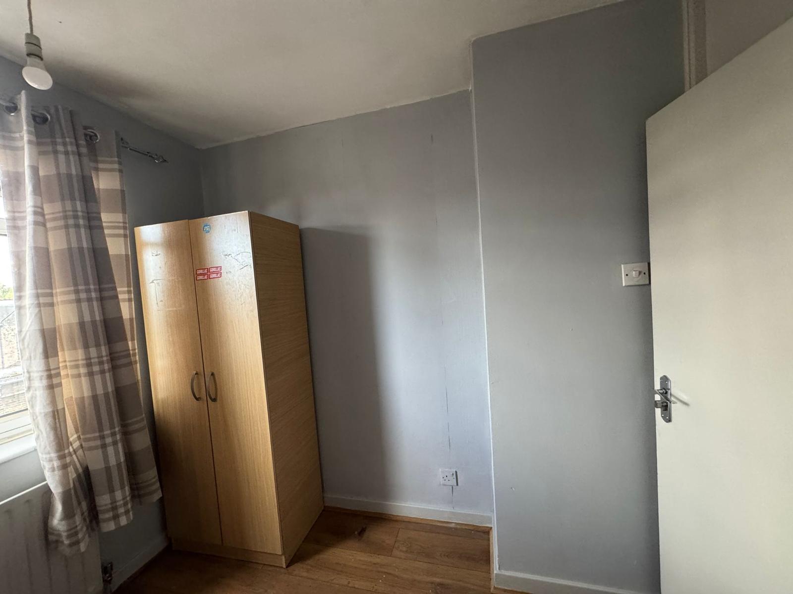 Double room near Mile End Hamlets Way