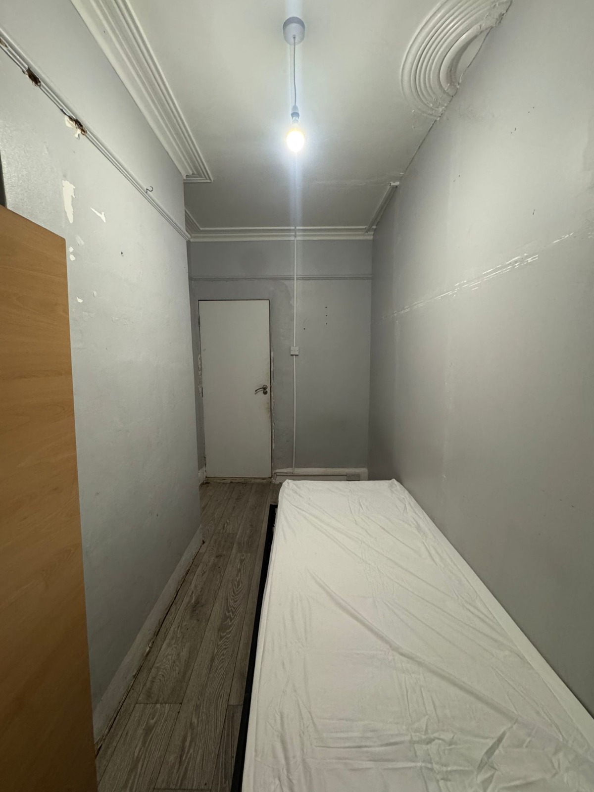 single room in SEVEN SISTES 