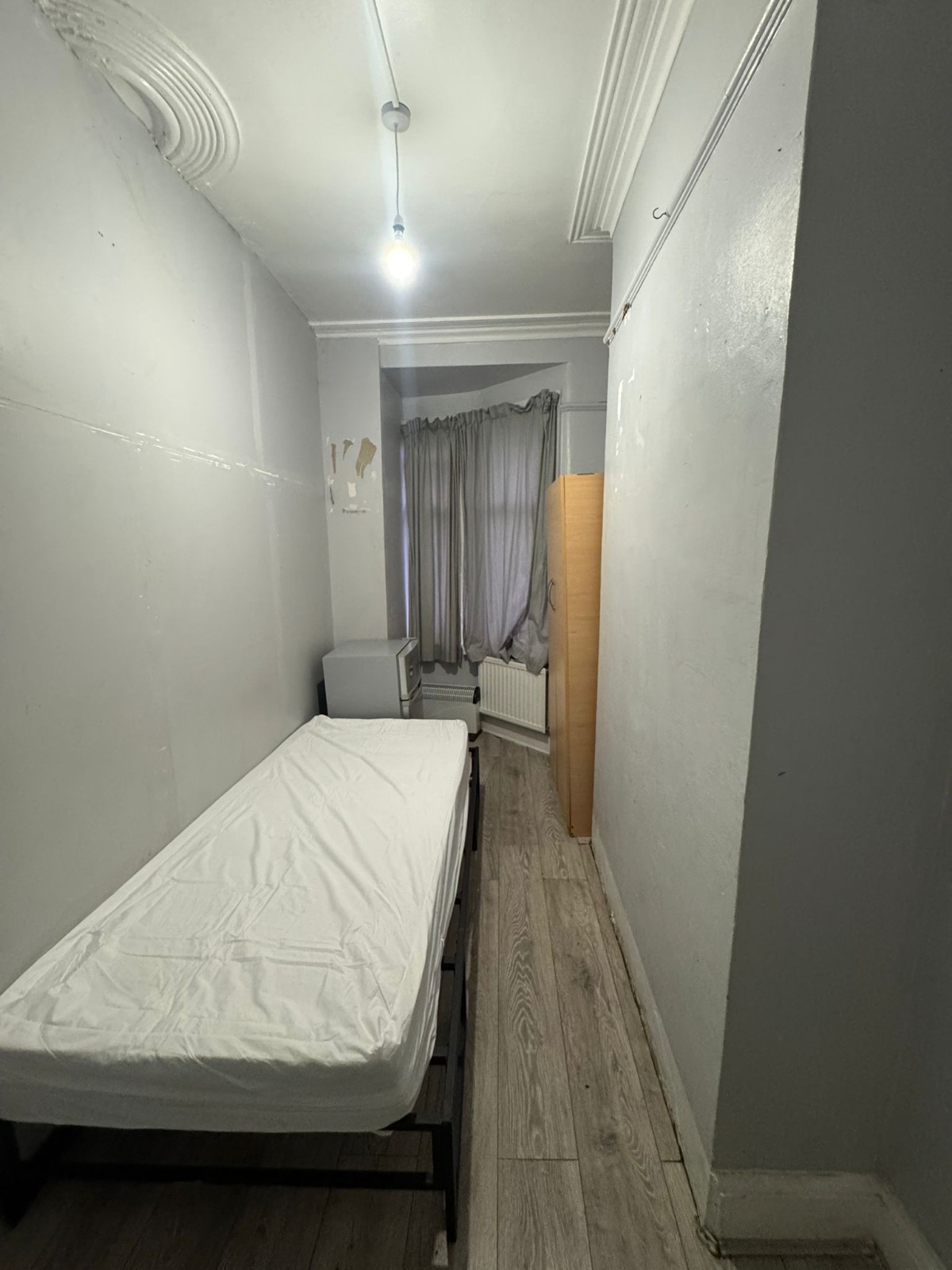 single room in SEVEN SISTES 