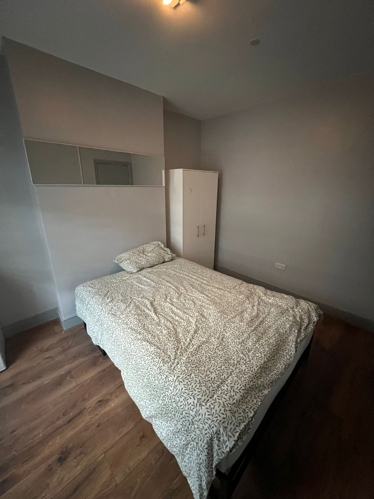 Double room in Bruce Grove