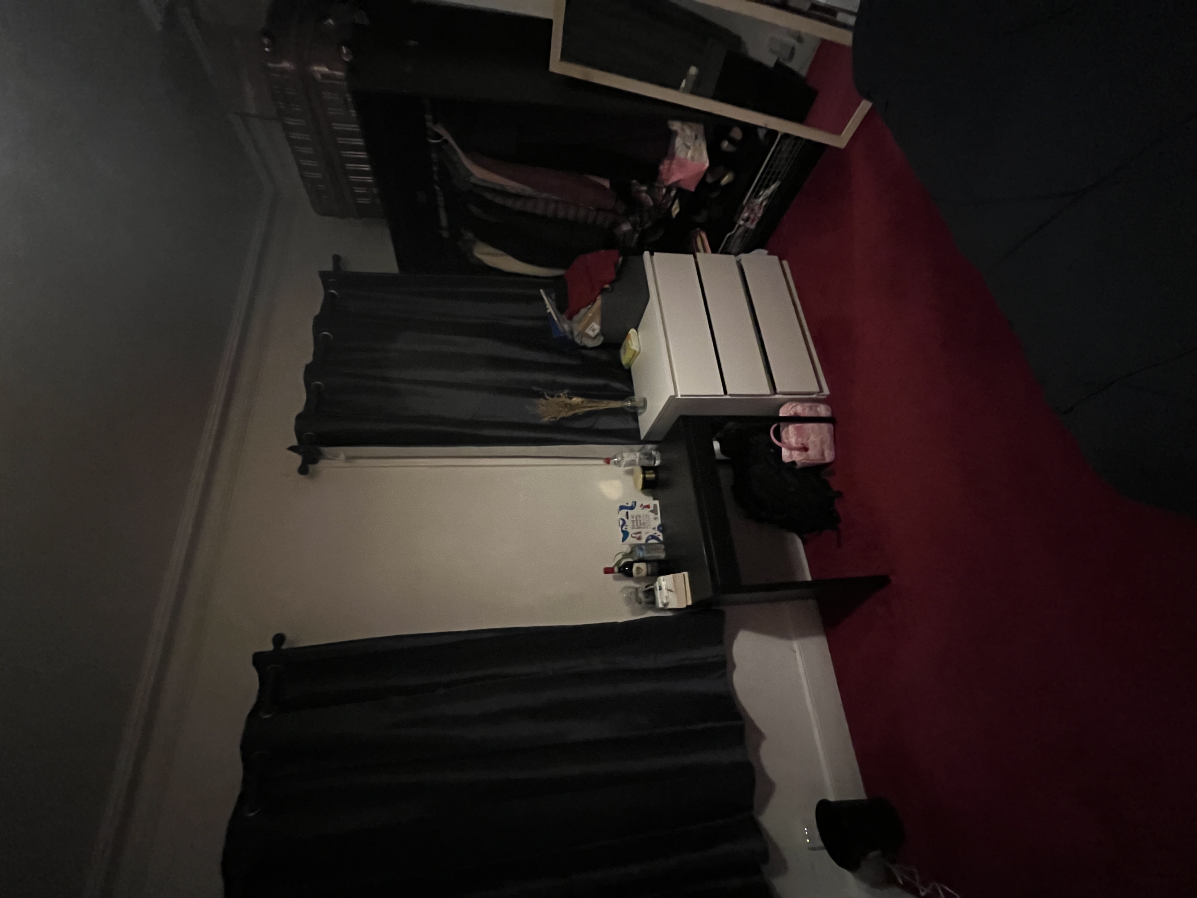 Beautiful spacious home on SW London!