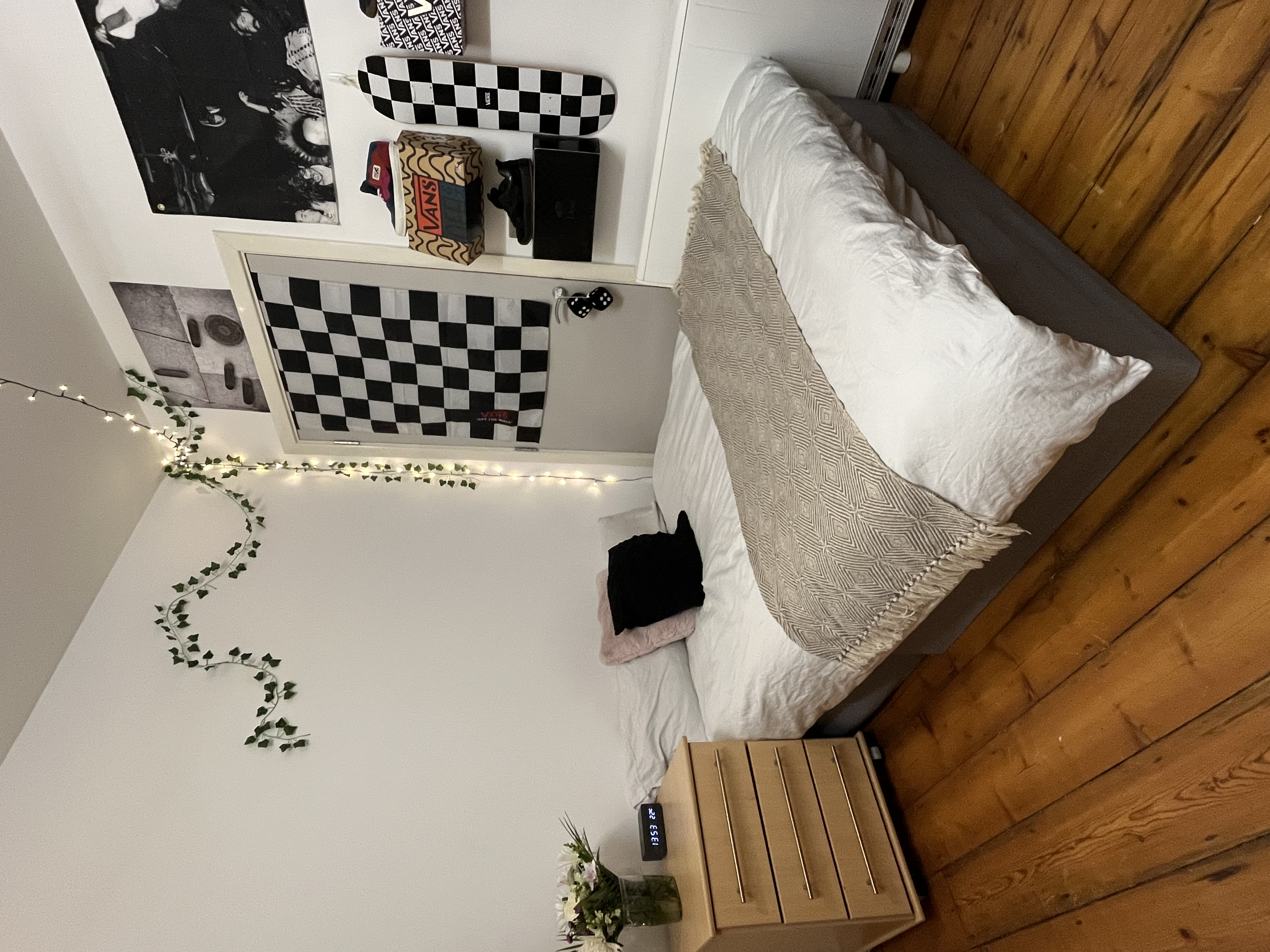 NEEDED ASAP Cosy 1 Bedroom to rent in Aldgate